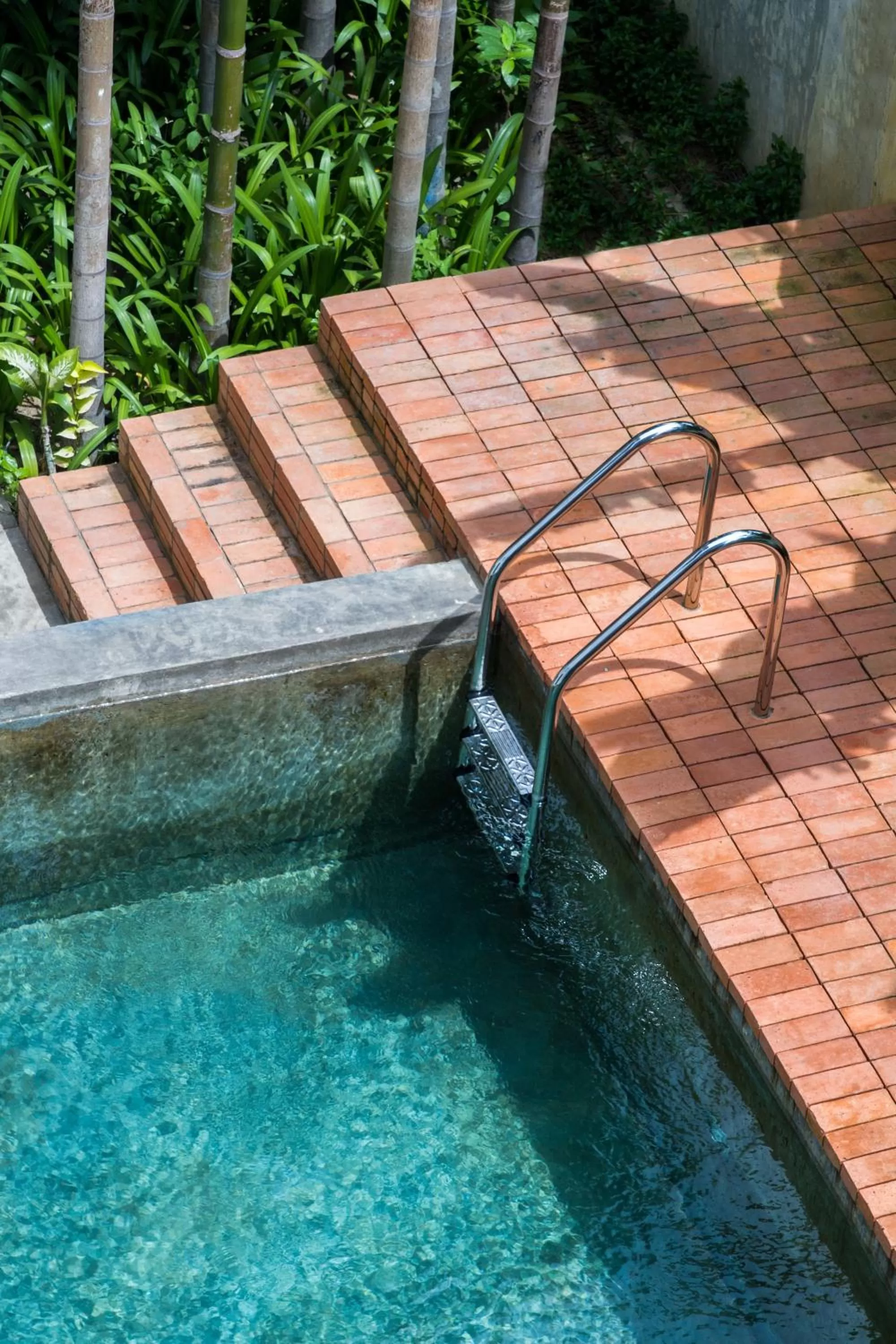  in Pages Rooms Hotel