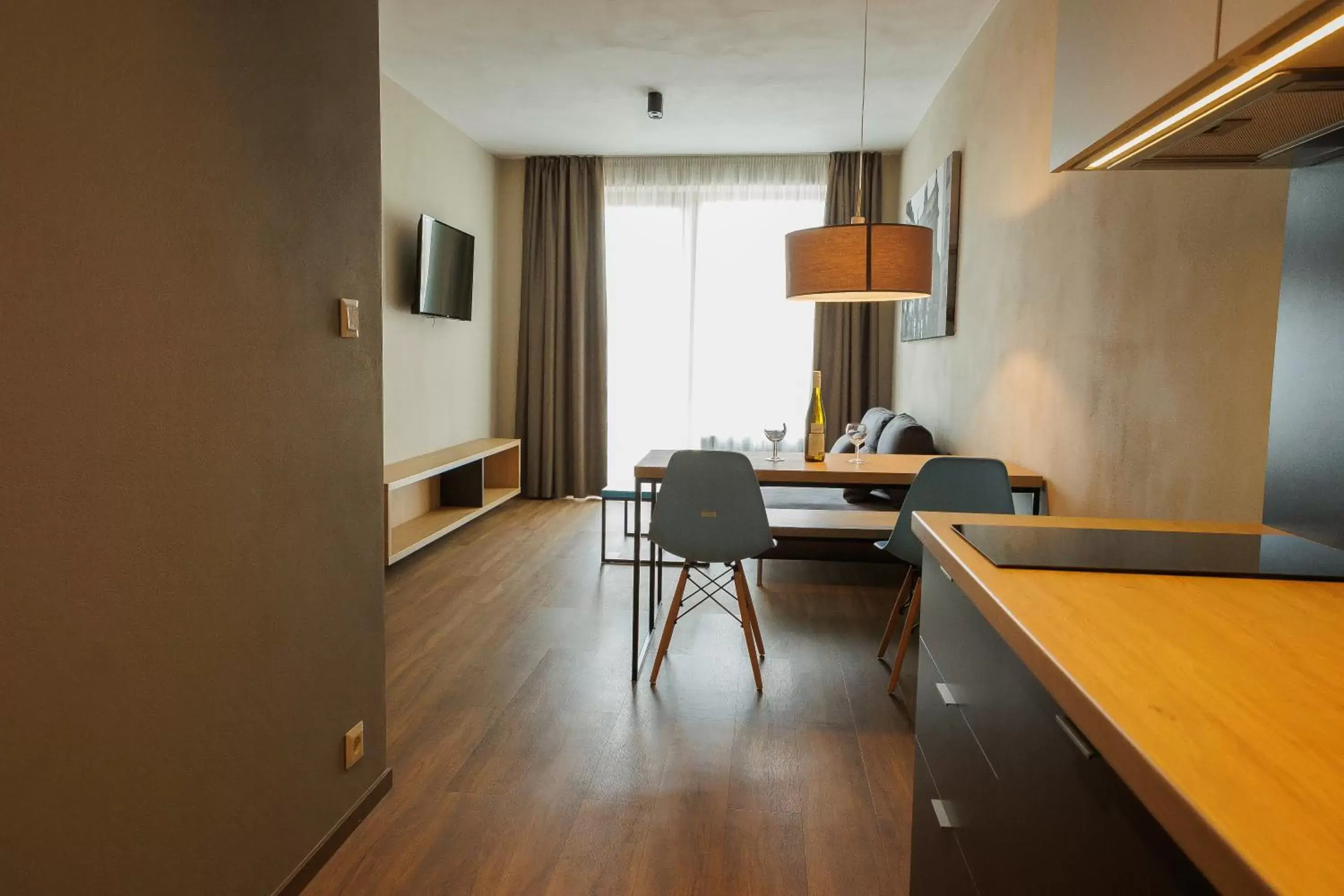 Large Double or Twin Room in Avenue Pallova 28 Large Double or Twin Room in Avenue Pallova 28