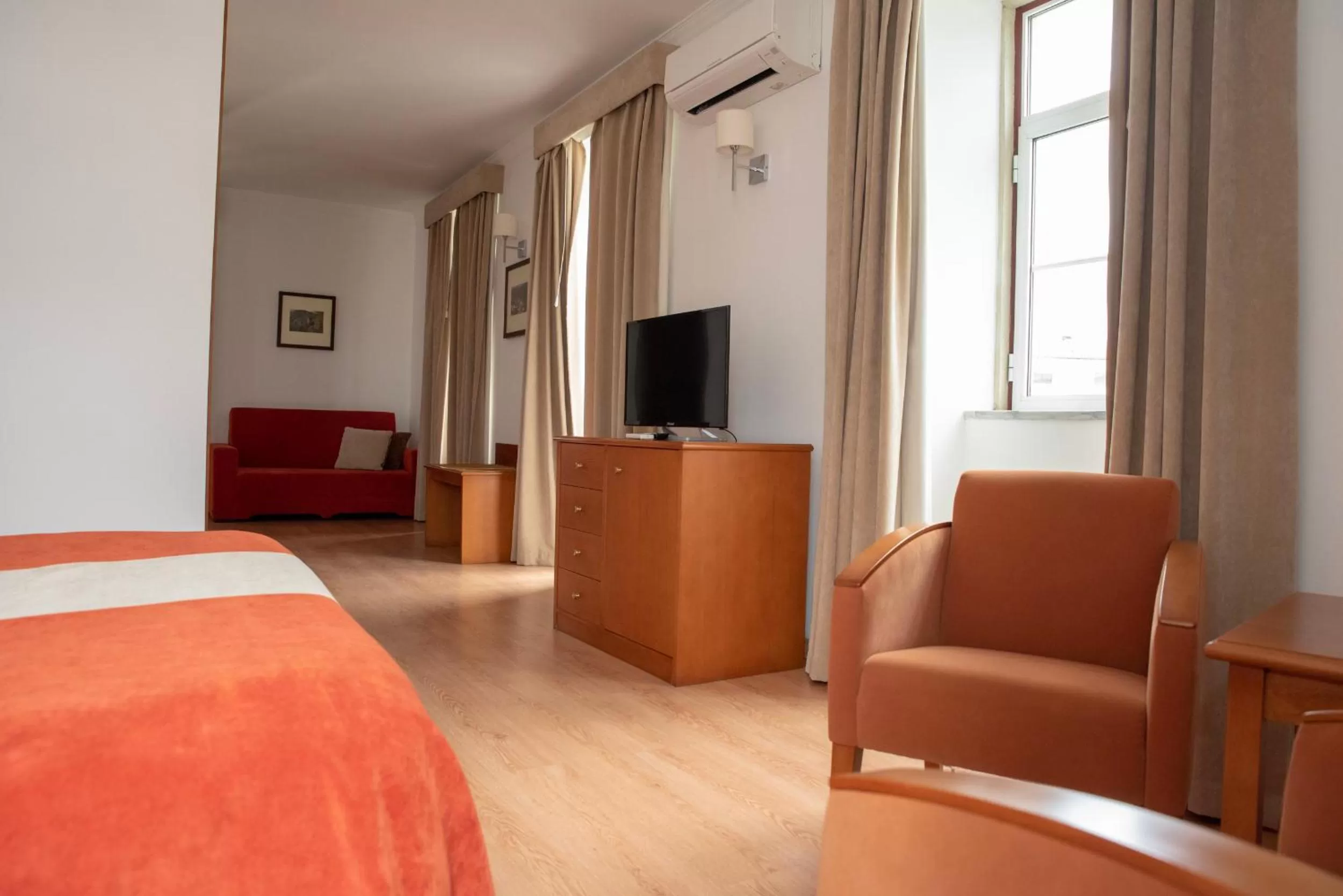 Toilet, Bed in Hotel Quinta do Viso