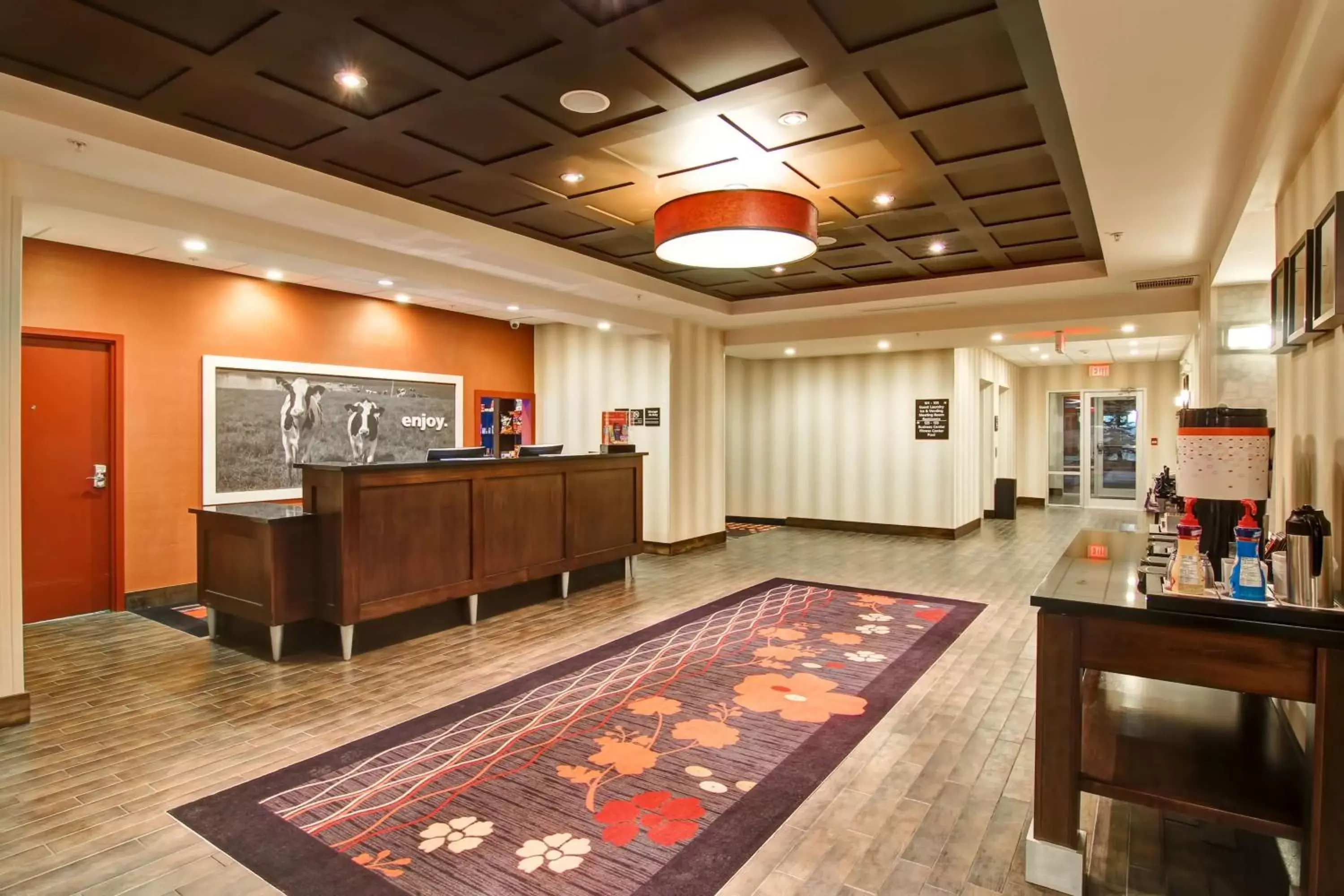 Lobby or reception, Lobby/Reception in Hampton Inn & Suites Red Deer
