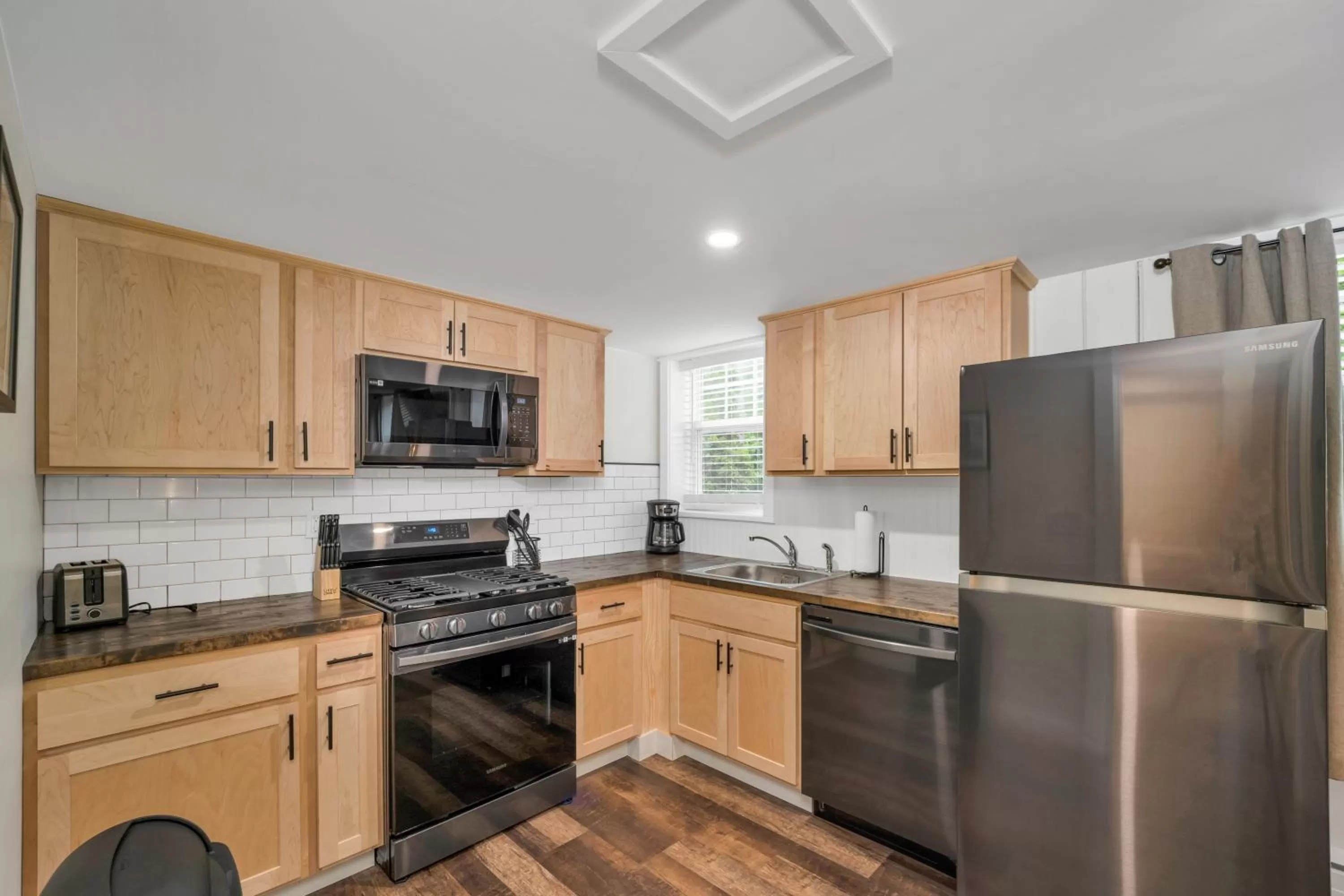 Coffee/tea facilities in The Inn & More