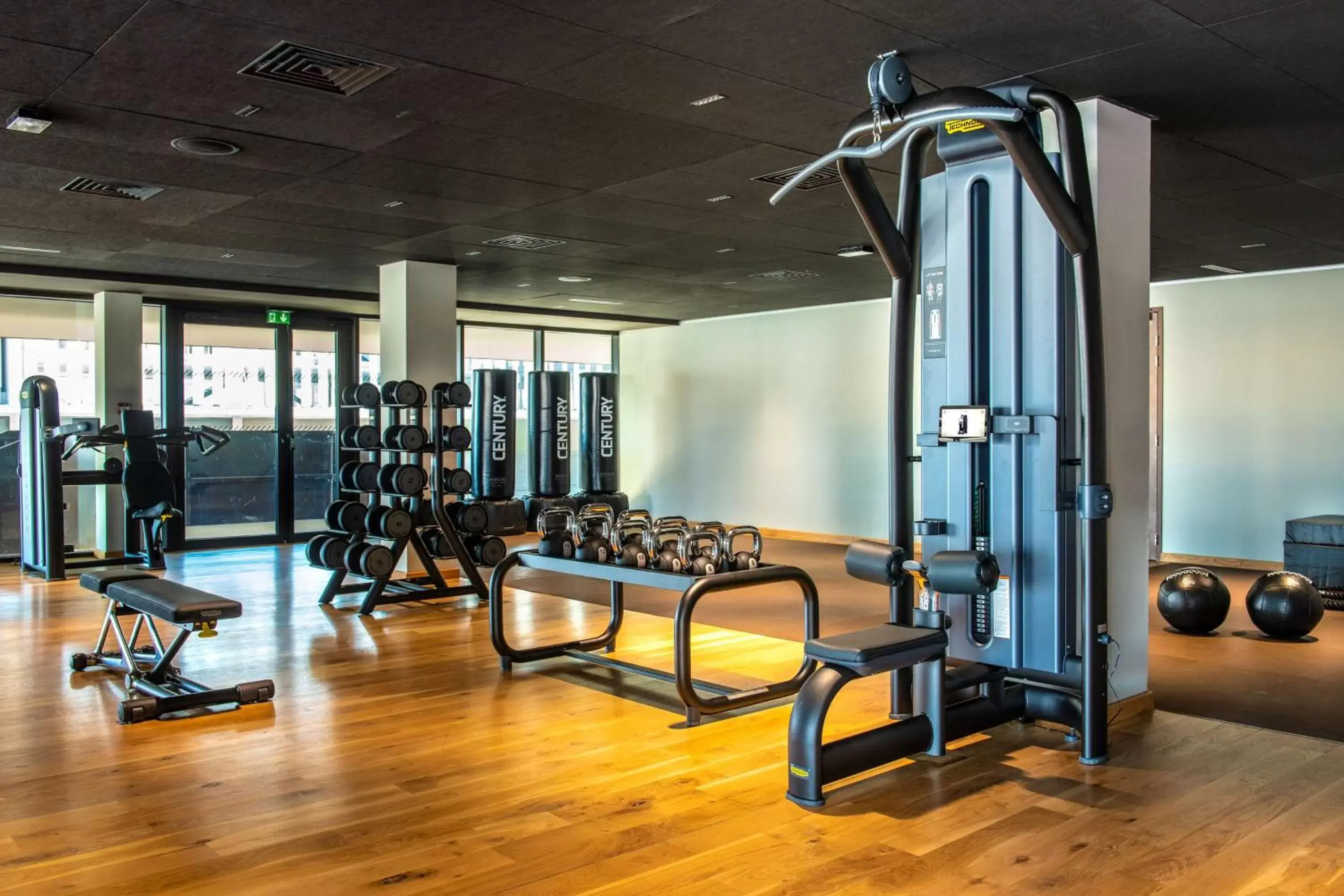 Activities, Fitness Center/Facilities in Radisson Blu Hotel Bordeaux