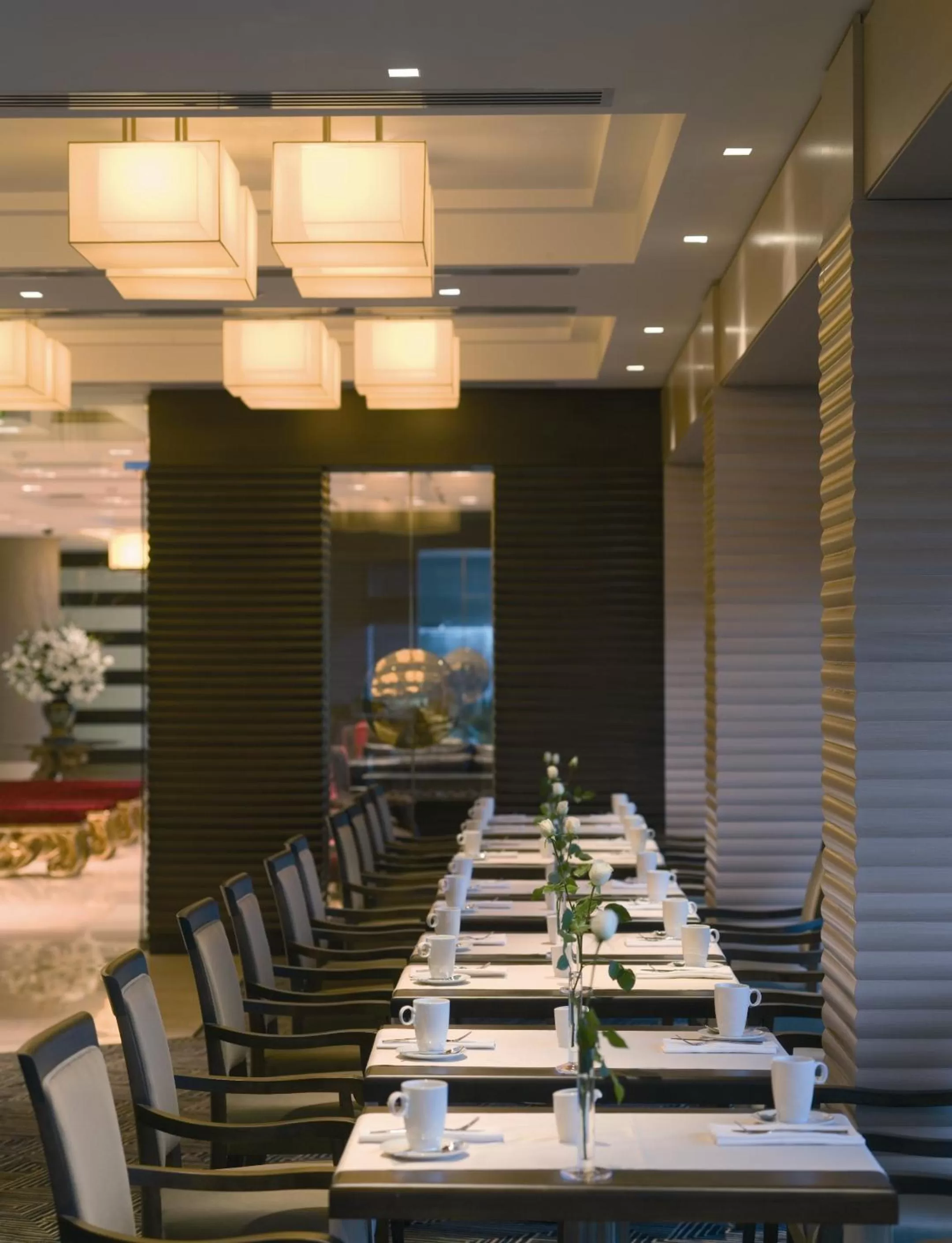 Restaurant/places to eat in Mövenpick Hotel Izmir