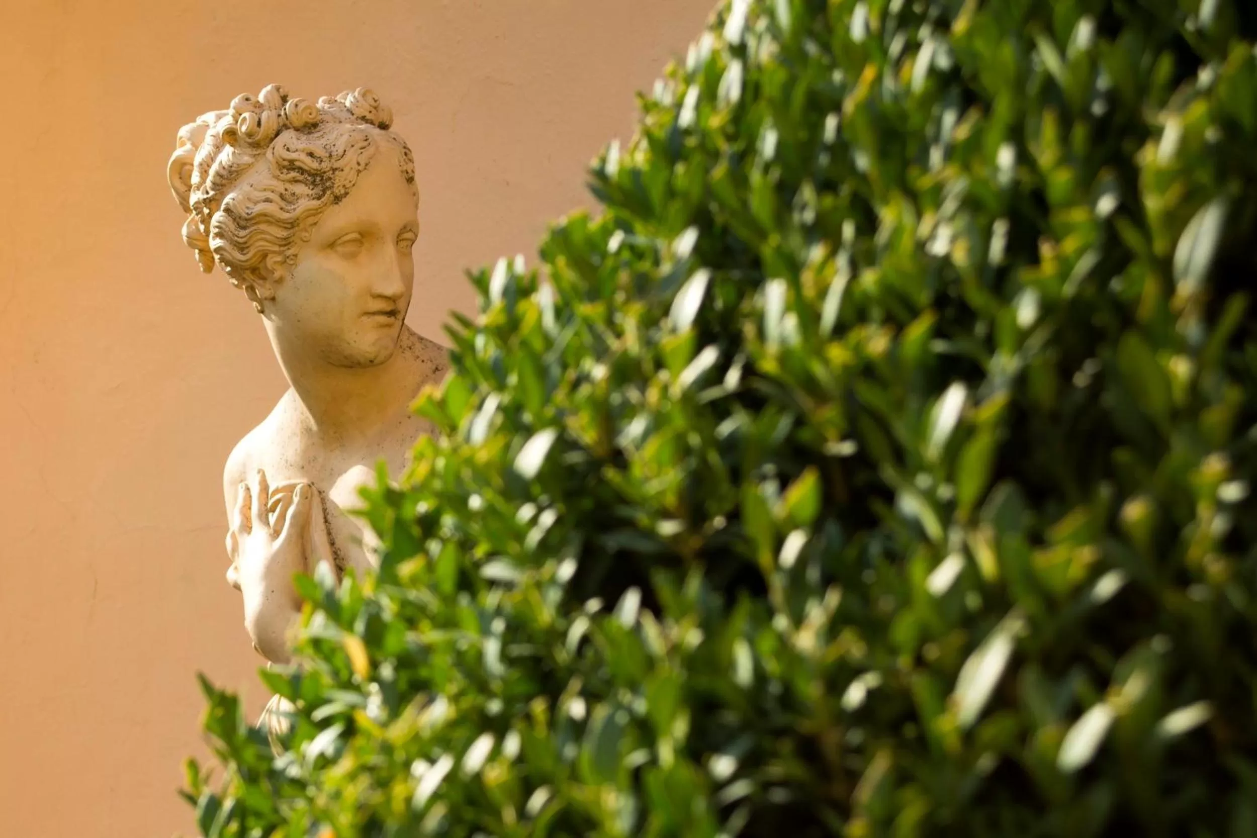 Decorative detail in Art Hotel Villa Agape - Place of Charme