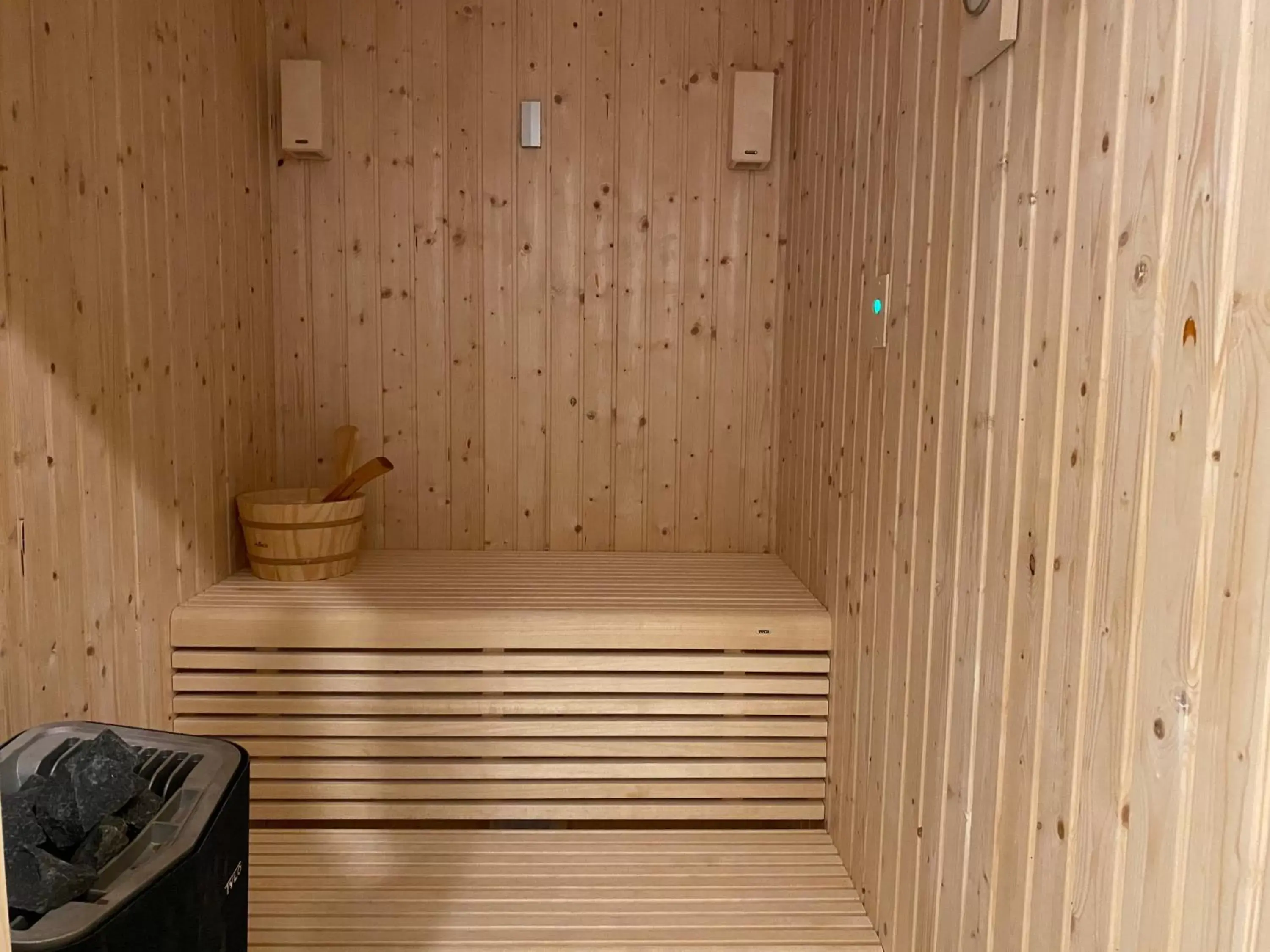 Sauna in Wyndham Dubai Deira