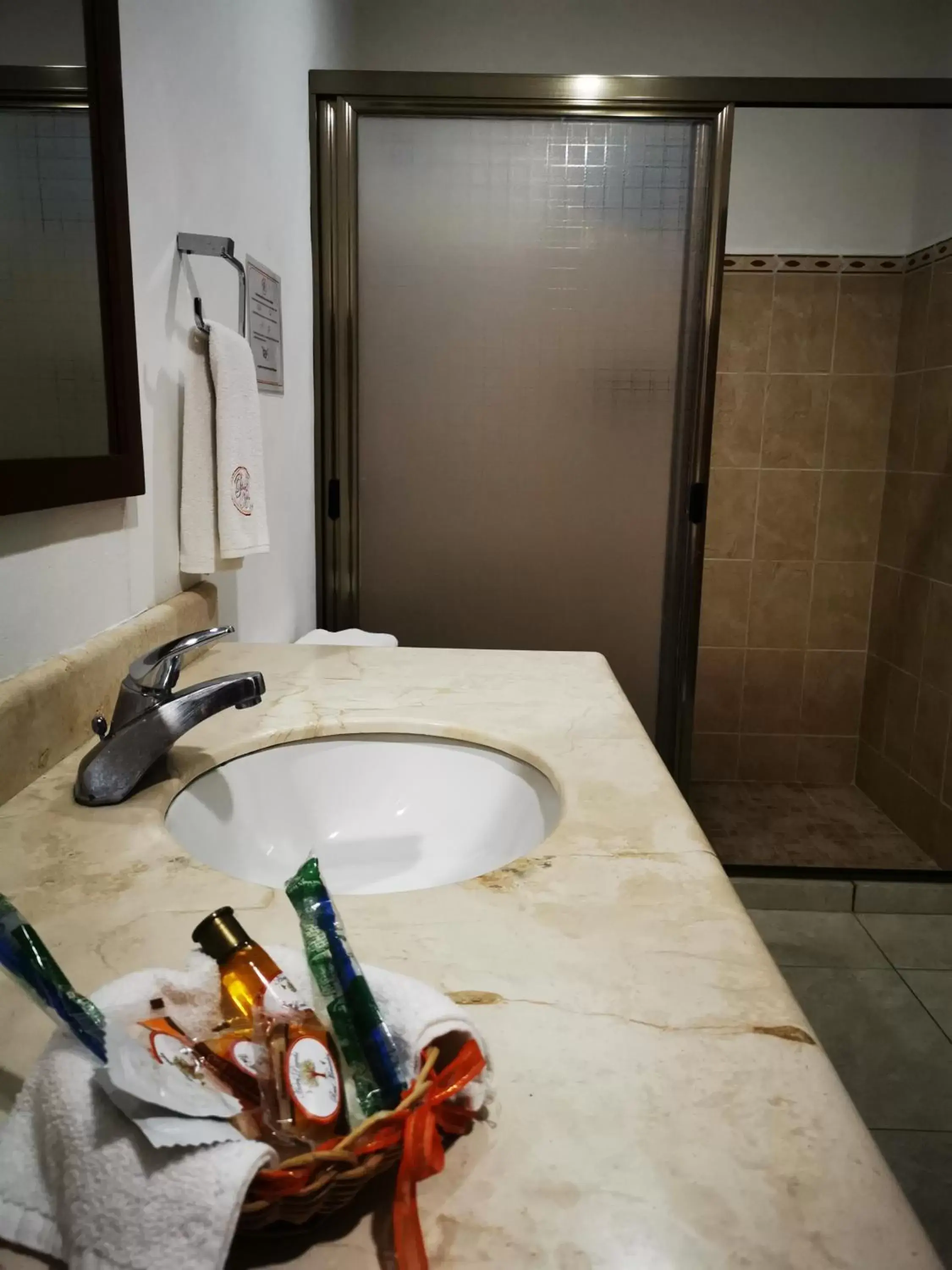 Bathroom in Hotel Real Mercedes