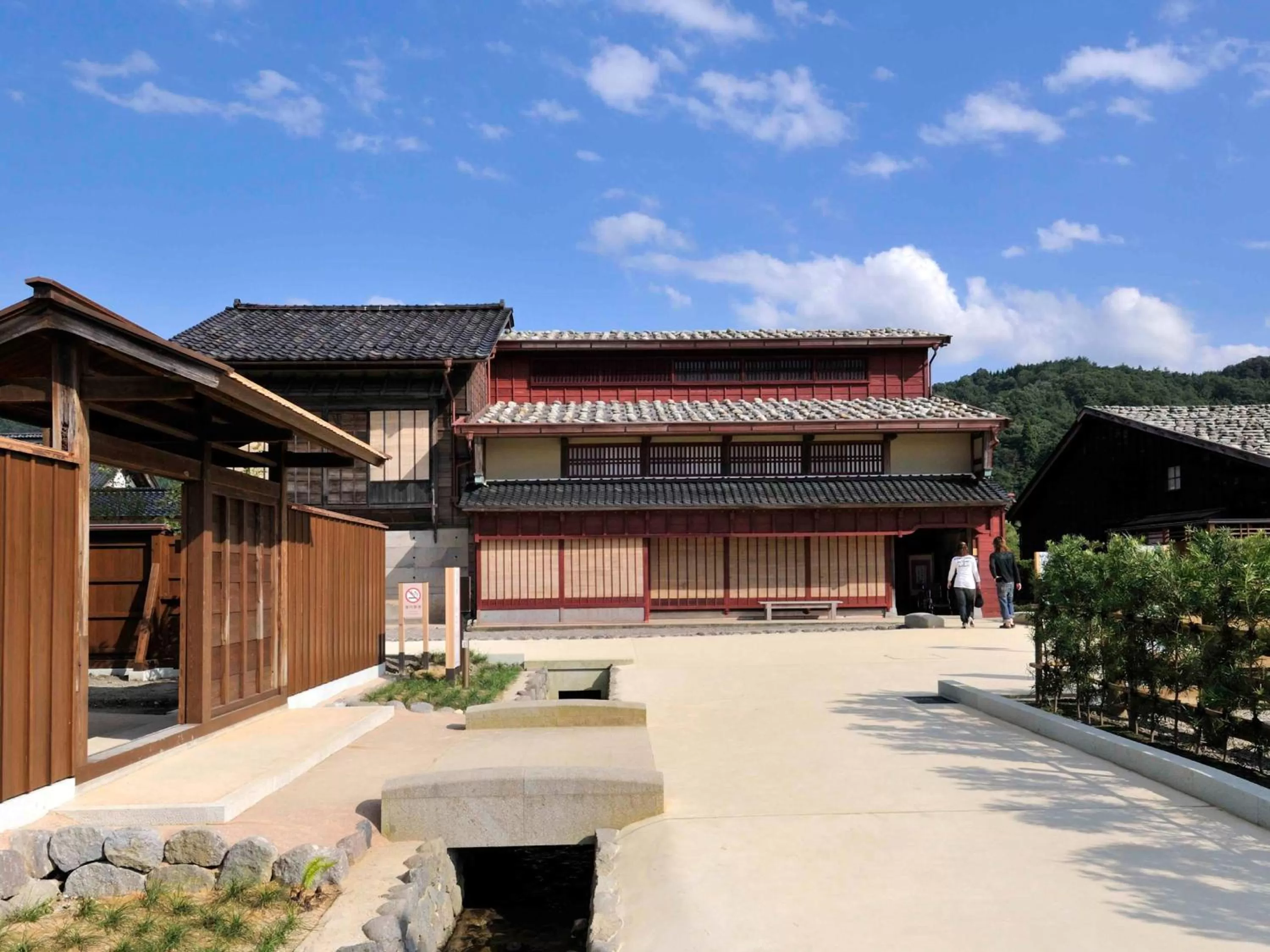 Nearby landmark in Hotel Wing International Premium Kanazawa Ekimae