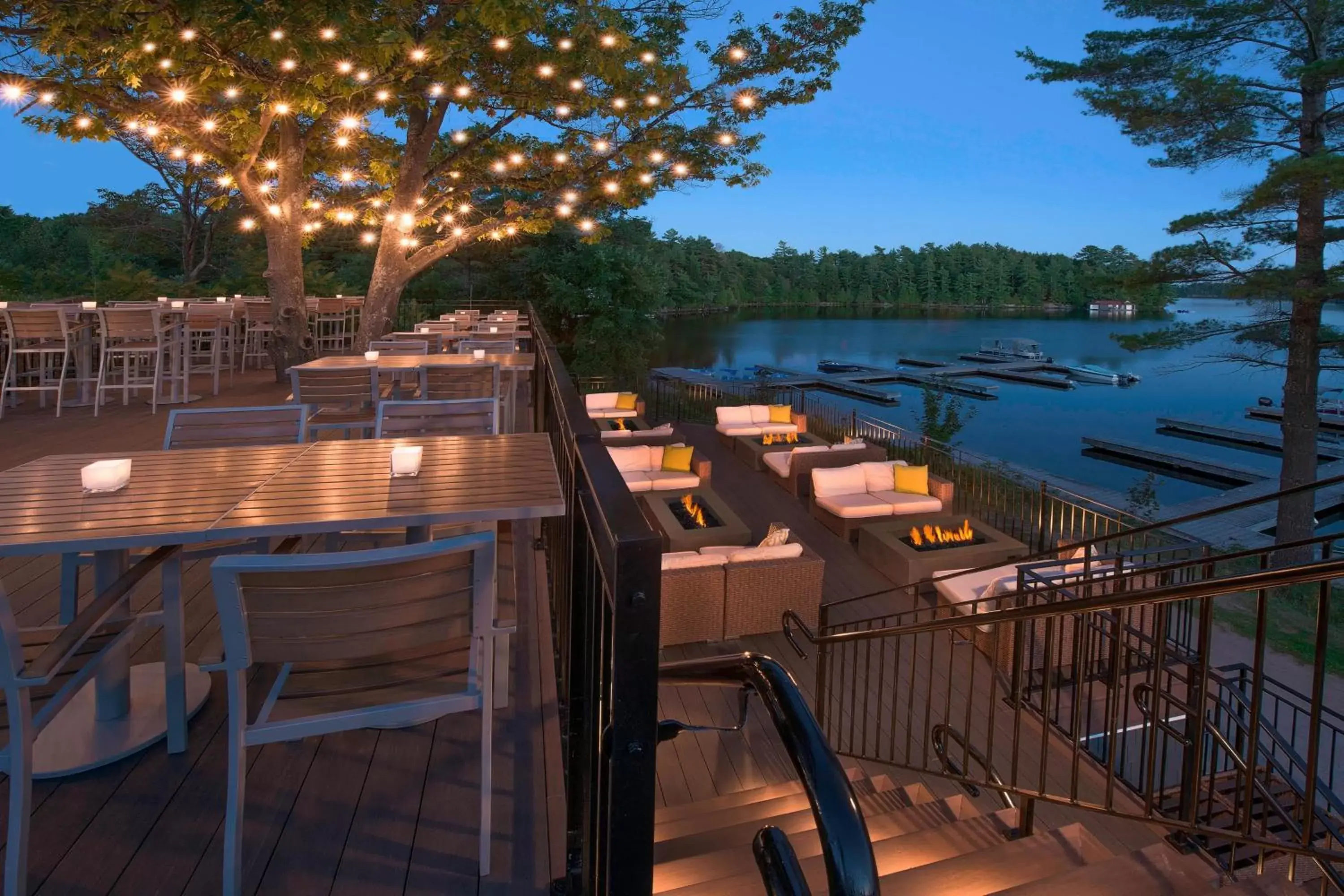 Restaurant/places to eat in JW Marriott The Rosseau Muskoka Resort & Spa