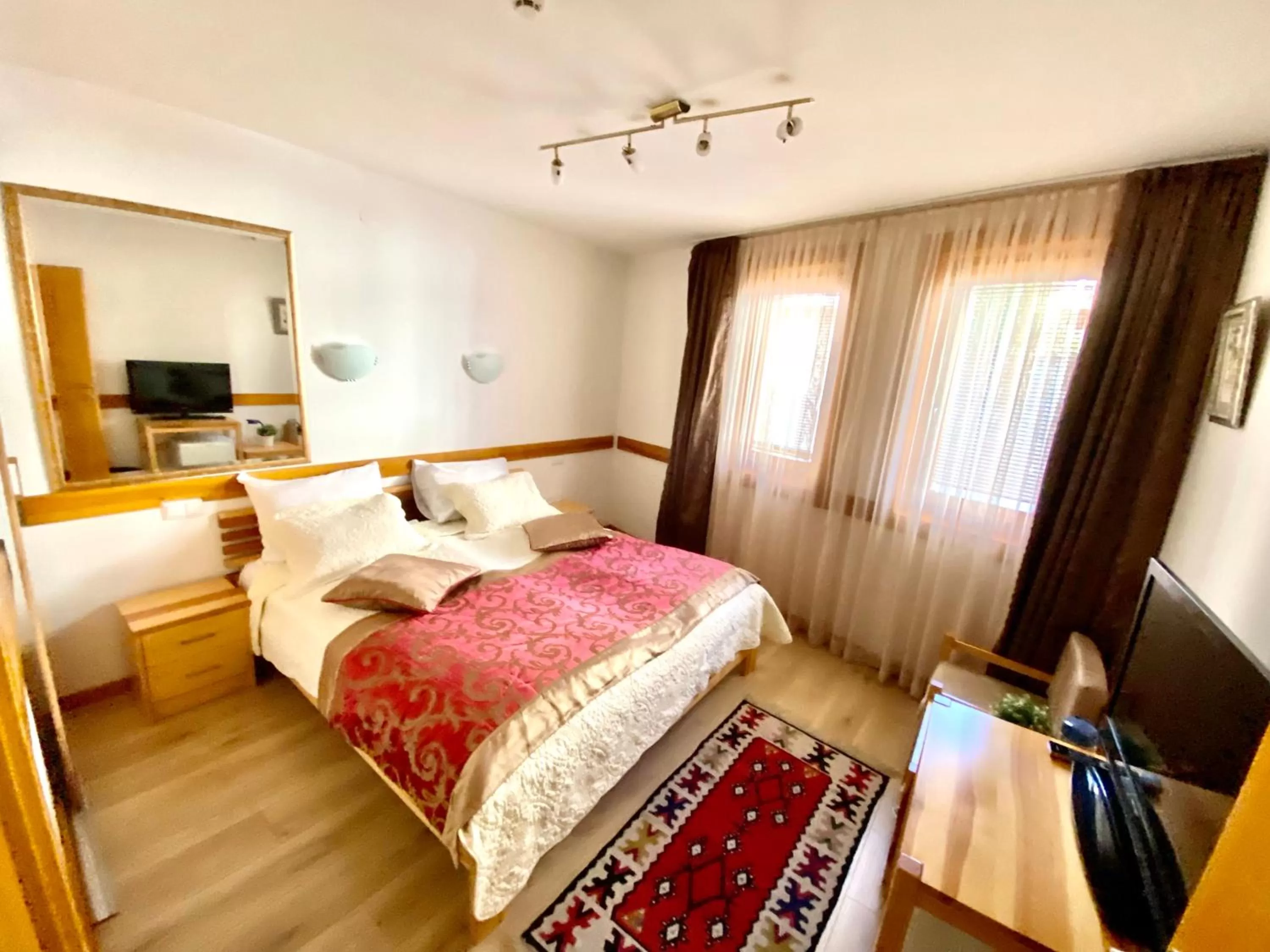 Bedroom, Bed in Hotel Berr