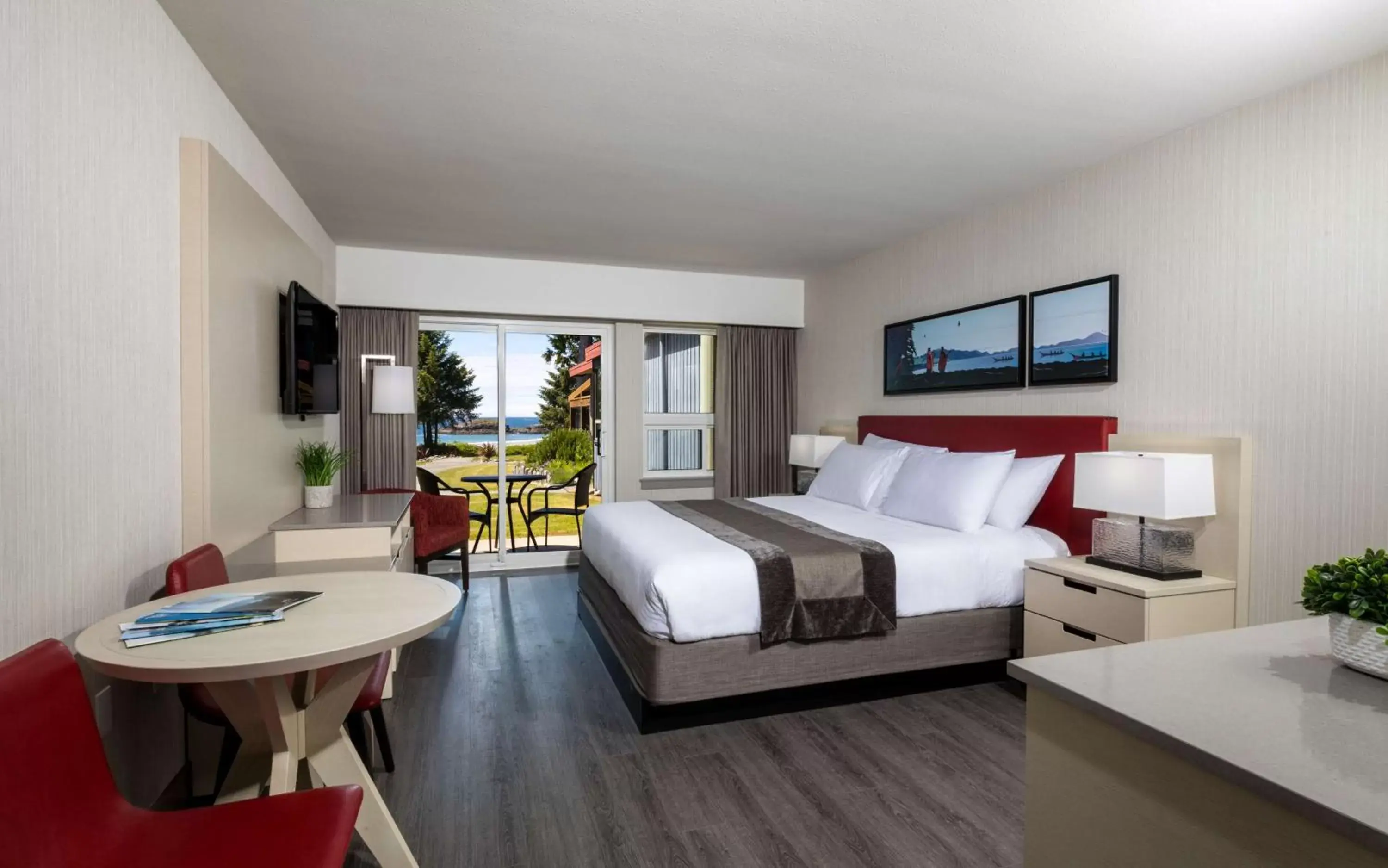 Photo of the whole room, Bed in Best Western Plus Tin Wis Resort Photo of the whole room, Bed in Best Western Plus Tin Wis Resort