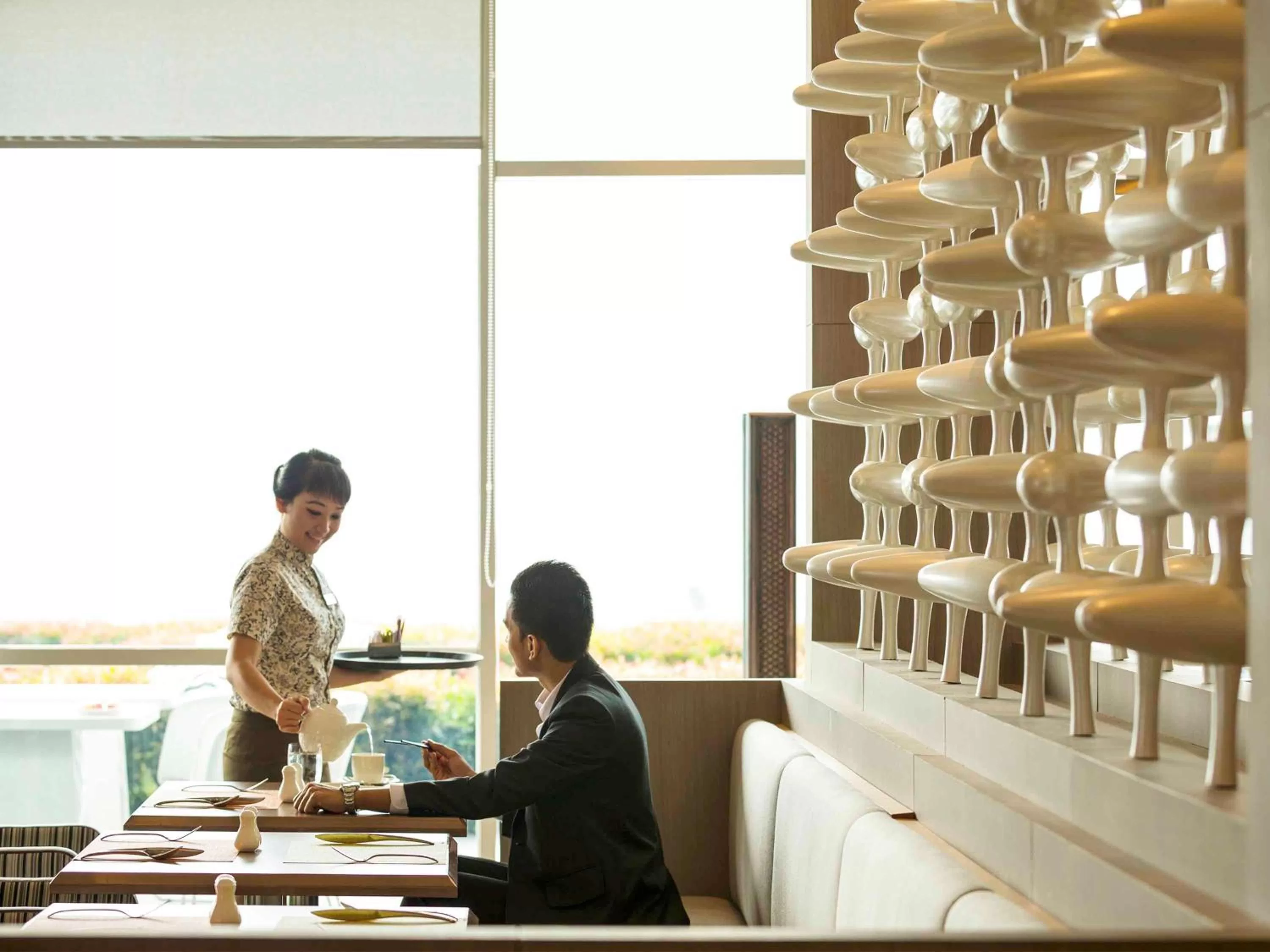 Restaurant/places to eat in Novotel Tangerang