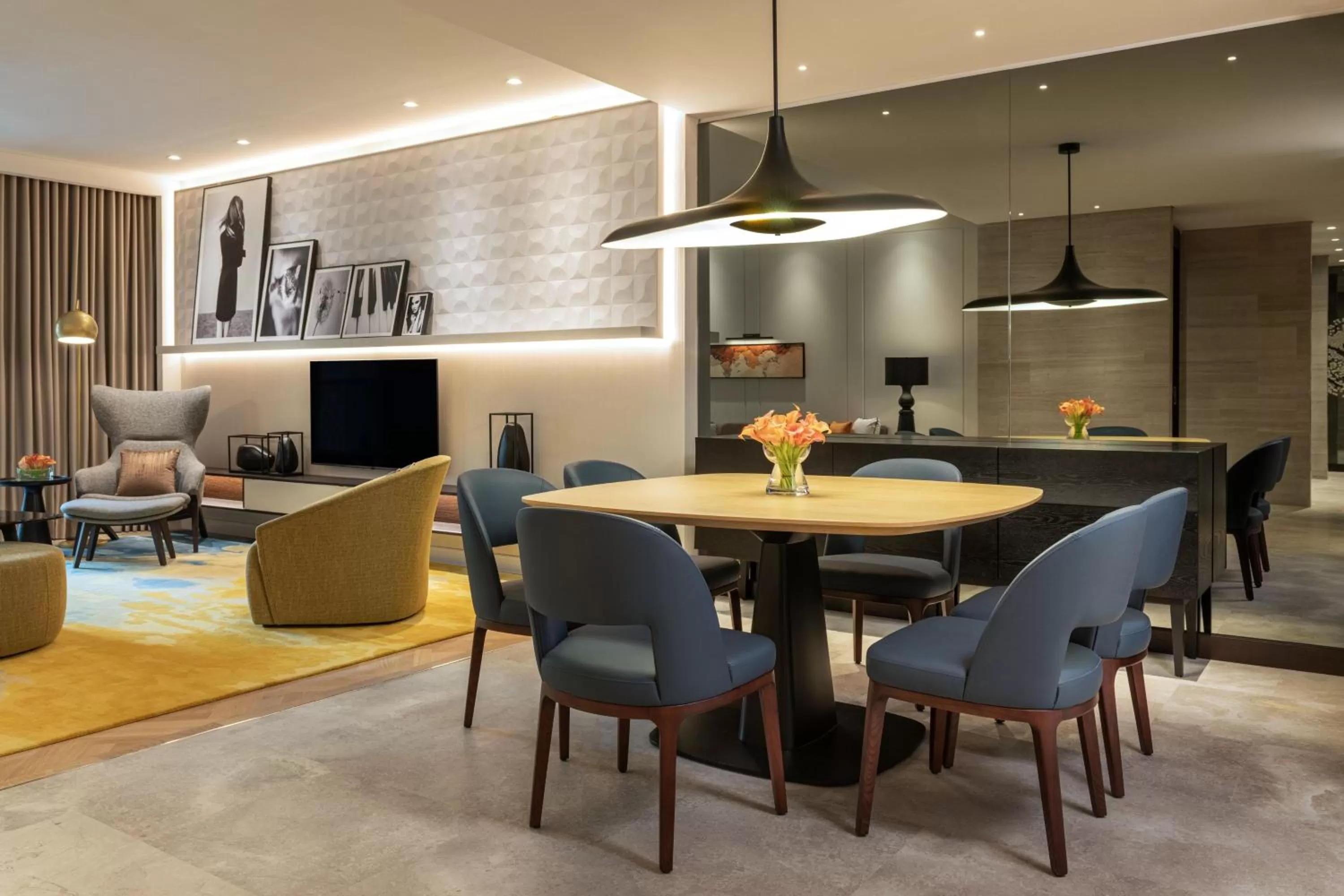 Bedroom in Le Royal Méridien Place Vendôme Lusail