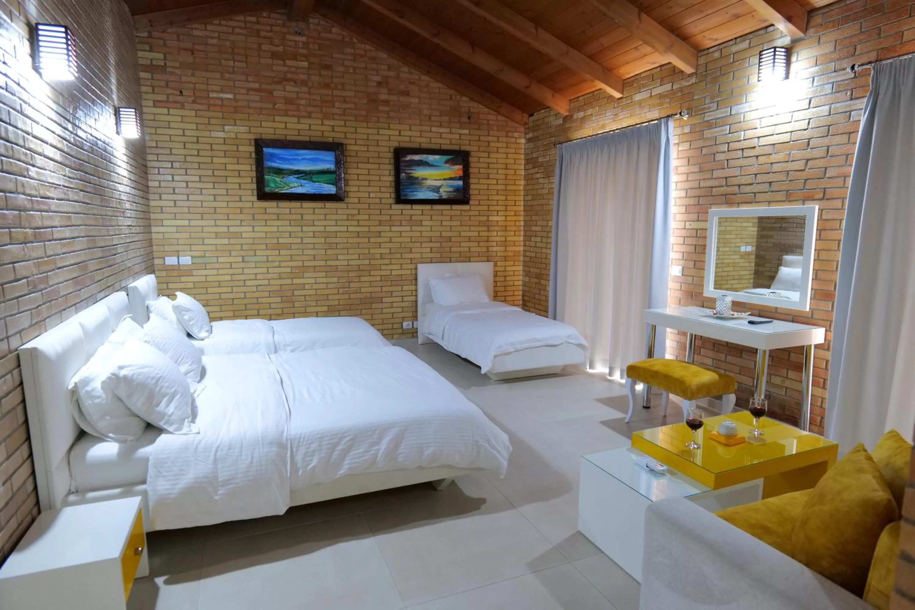 Photo of the whole room, Bed in Hotel Piccolino