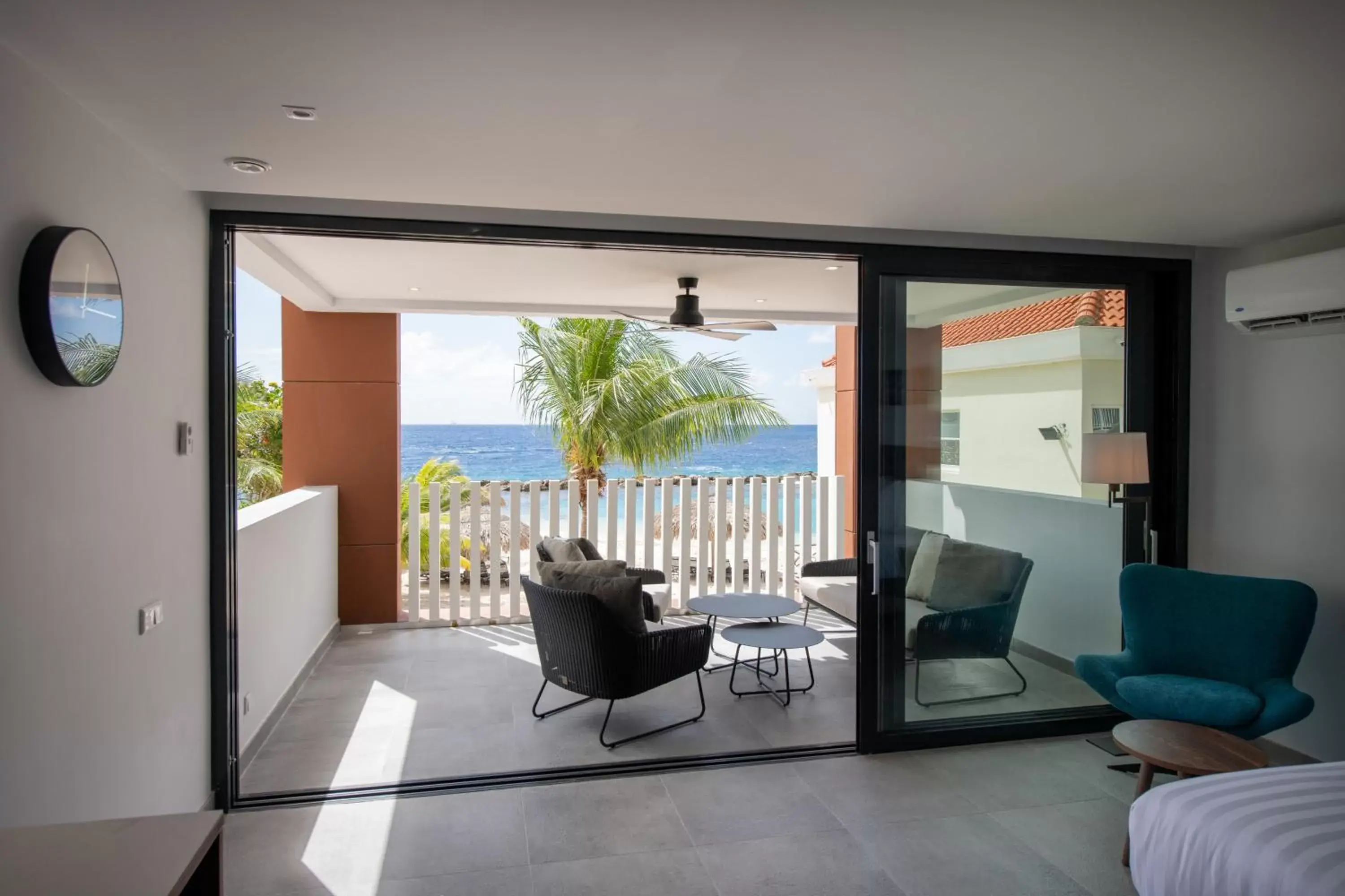 Balcony/Terrace, Seating Area in Curacao Avila Beach Hotel