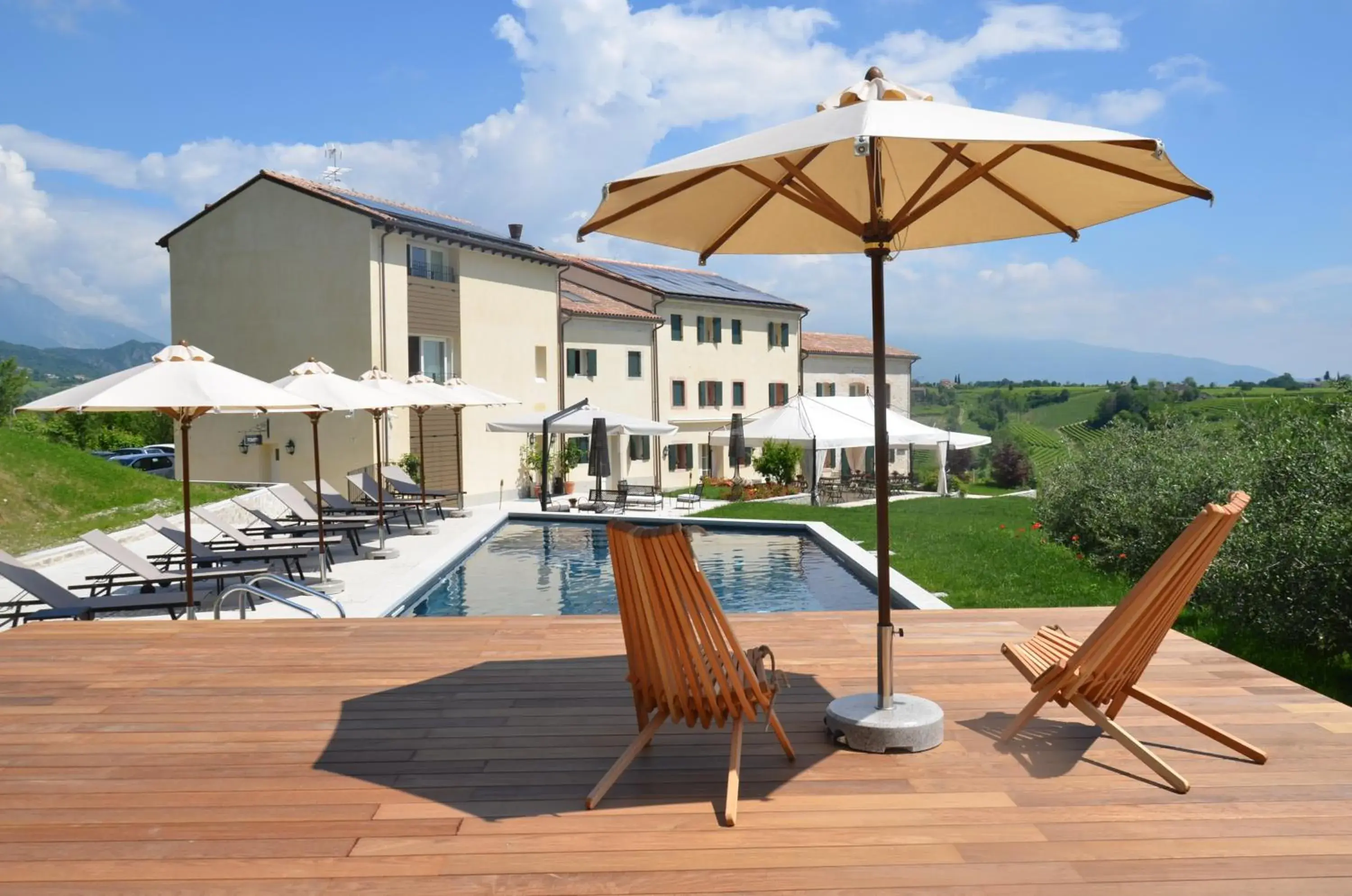 Swimming Pool in Colonìa Resort