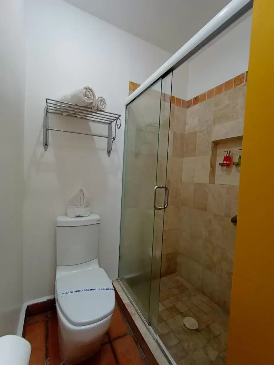 Bathroom in La Casa de los Patios Hotel & Spa