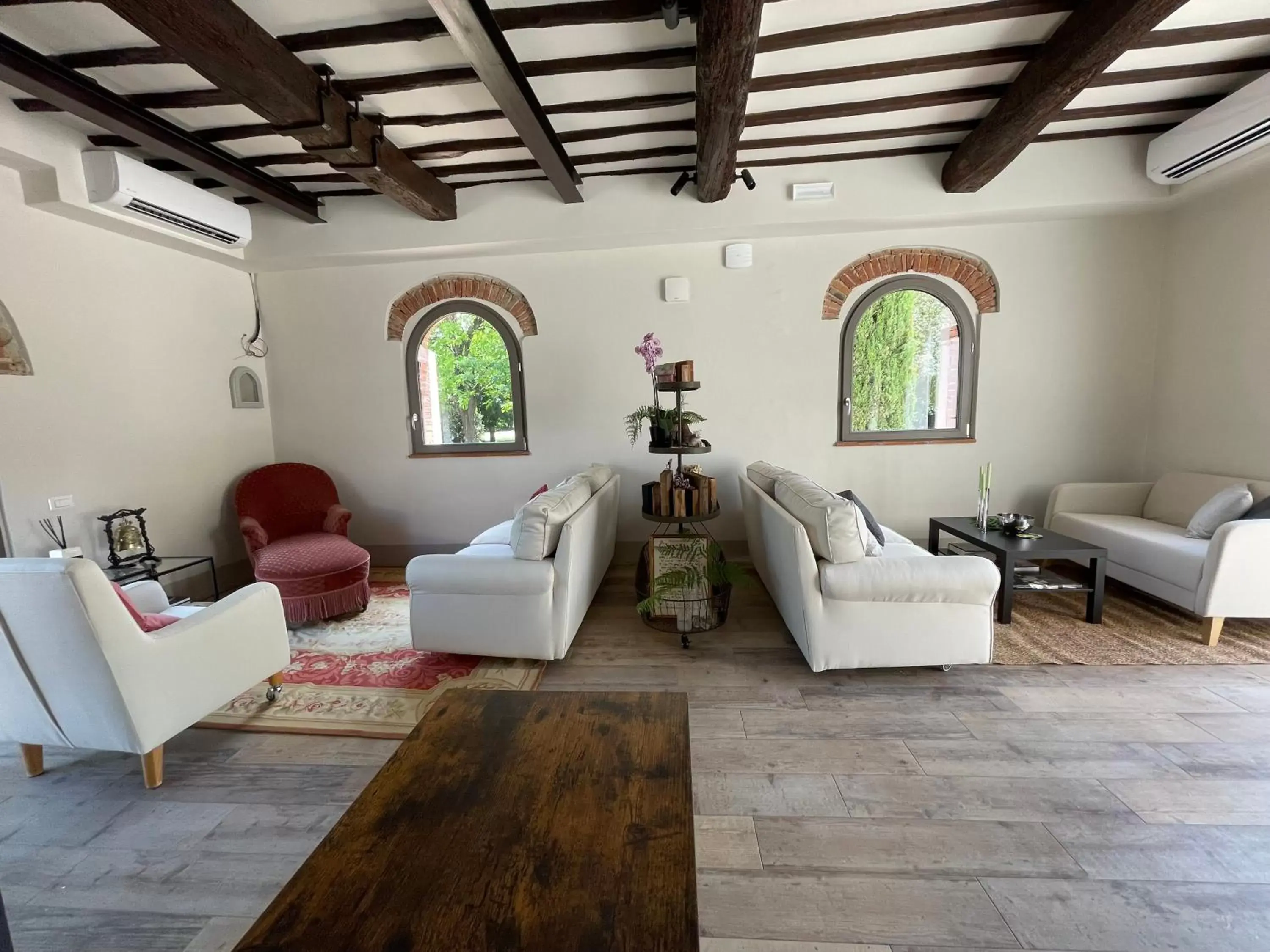 Communal lounge/ TV room, Seating Area in Casale La Gora - B&B di charme