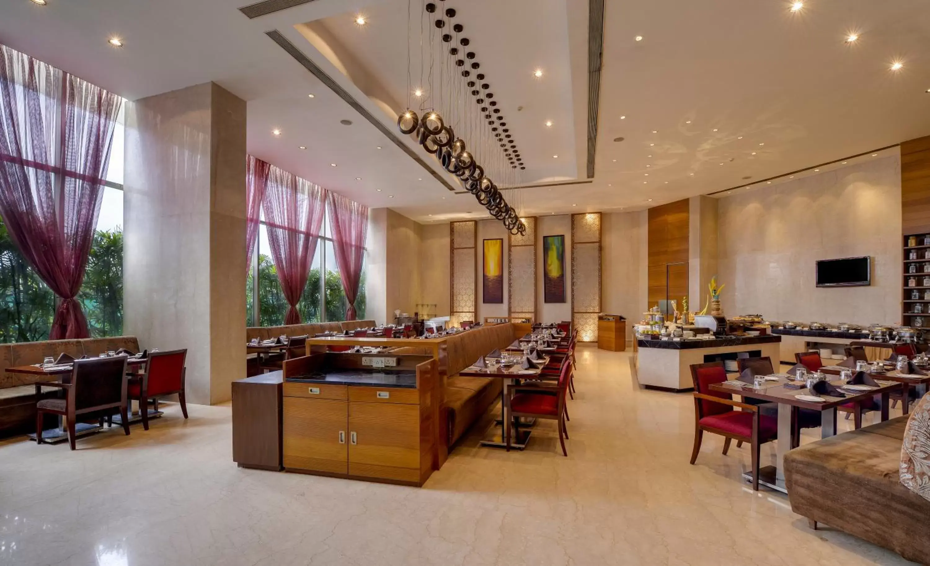 Restaurant/Places to Eat in Pride Plaza Hotel, Kolkata