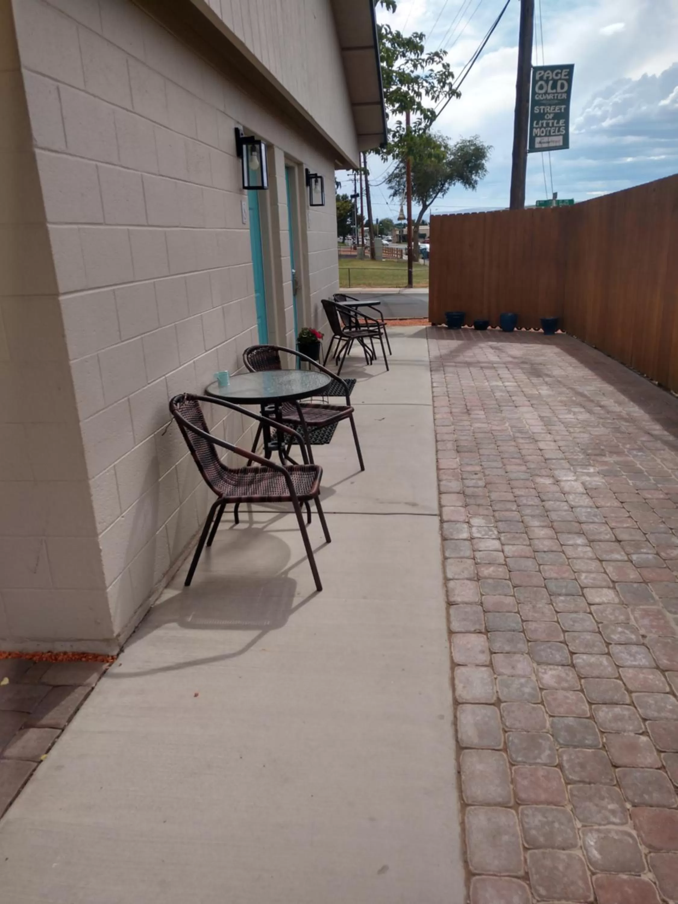 Red Rock Motel and Dam Motel