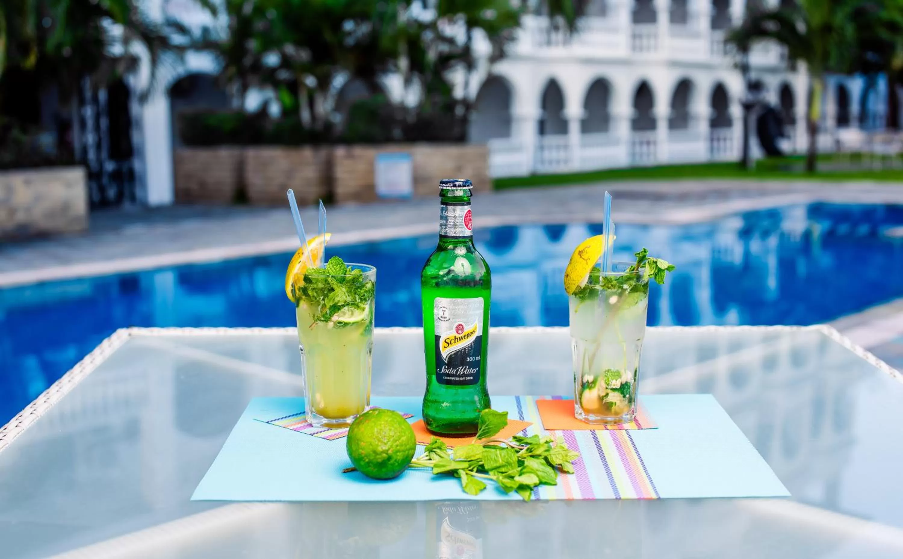 Swimming pool in CityBlue Creekside Hotel & Suites