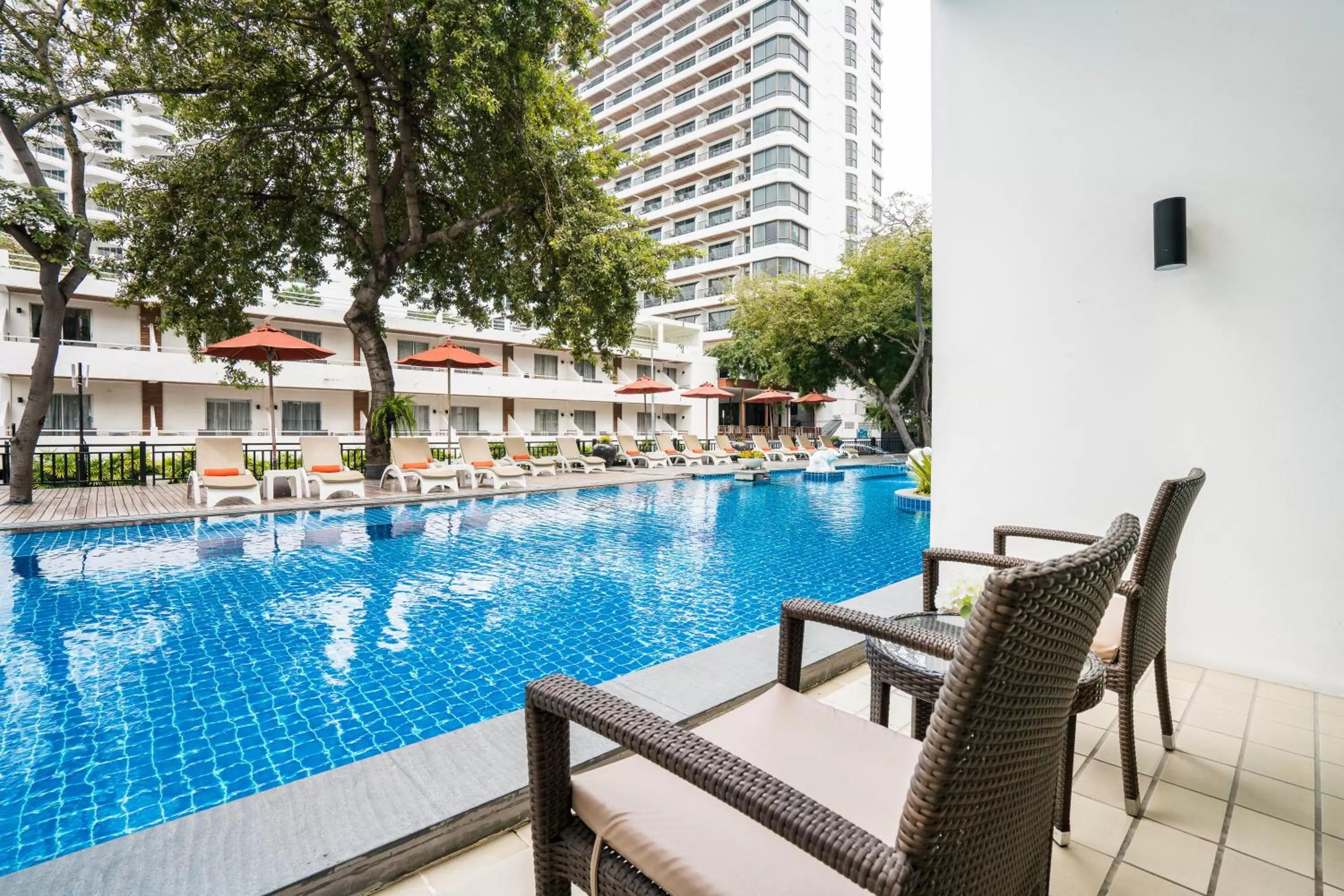 Balcony/Terrace in Cosy Beach Hotel - SHA Extra Plus