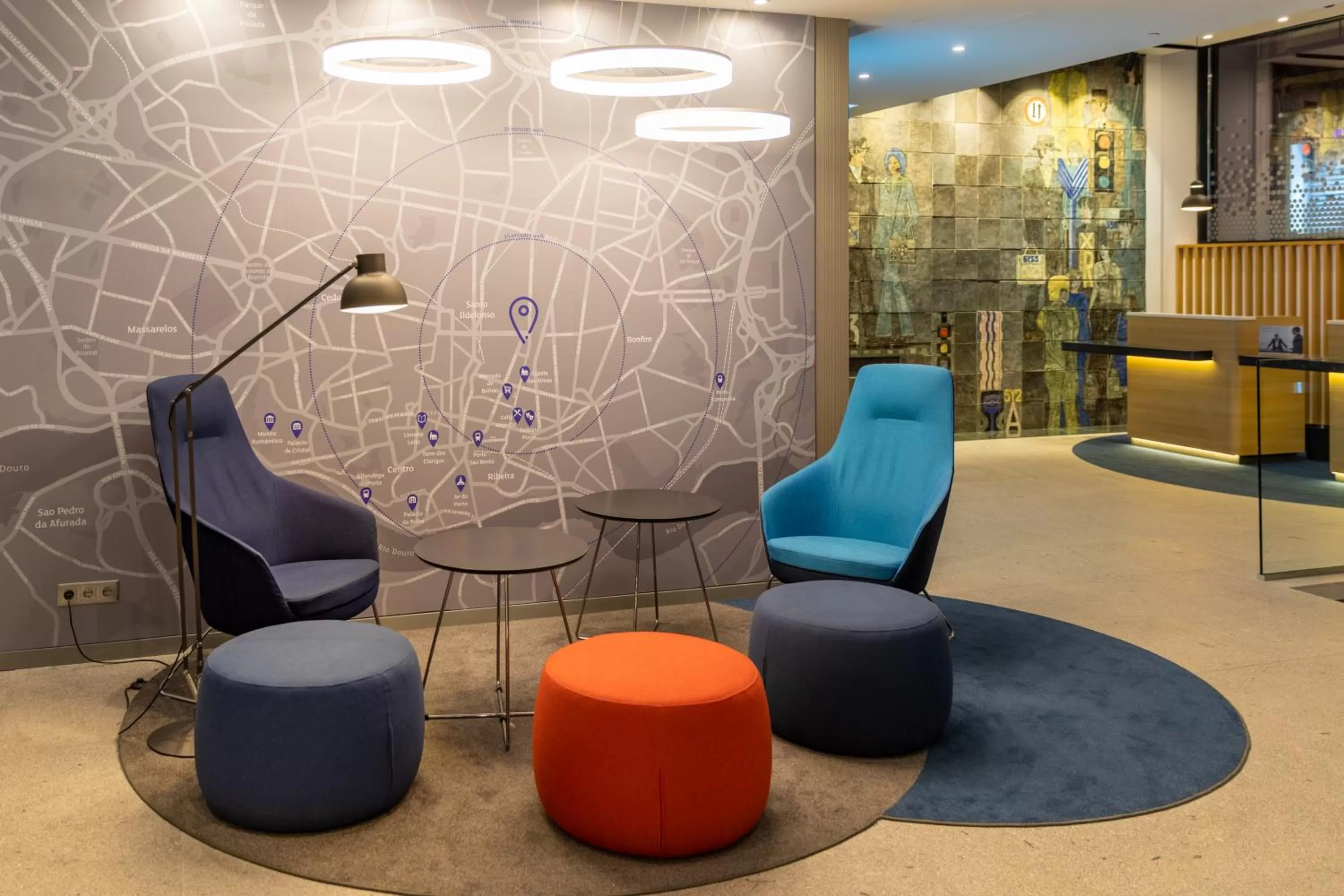 Lobby or reception in Holiday Inn Express Porto City Centre by IHG