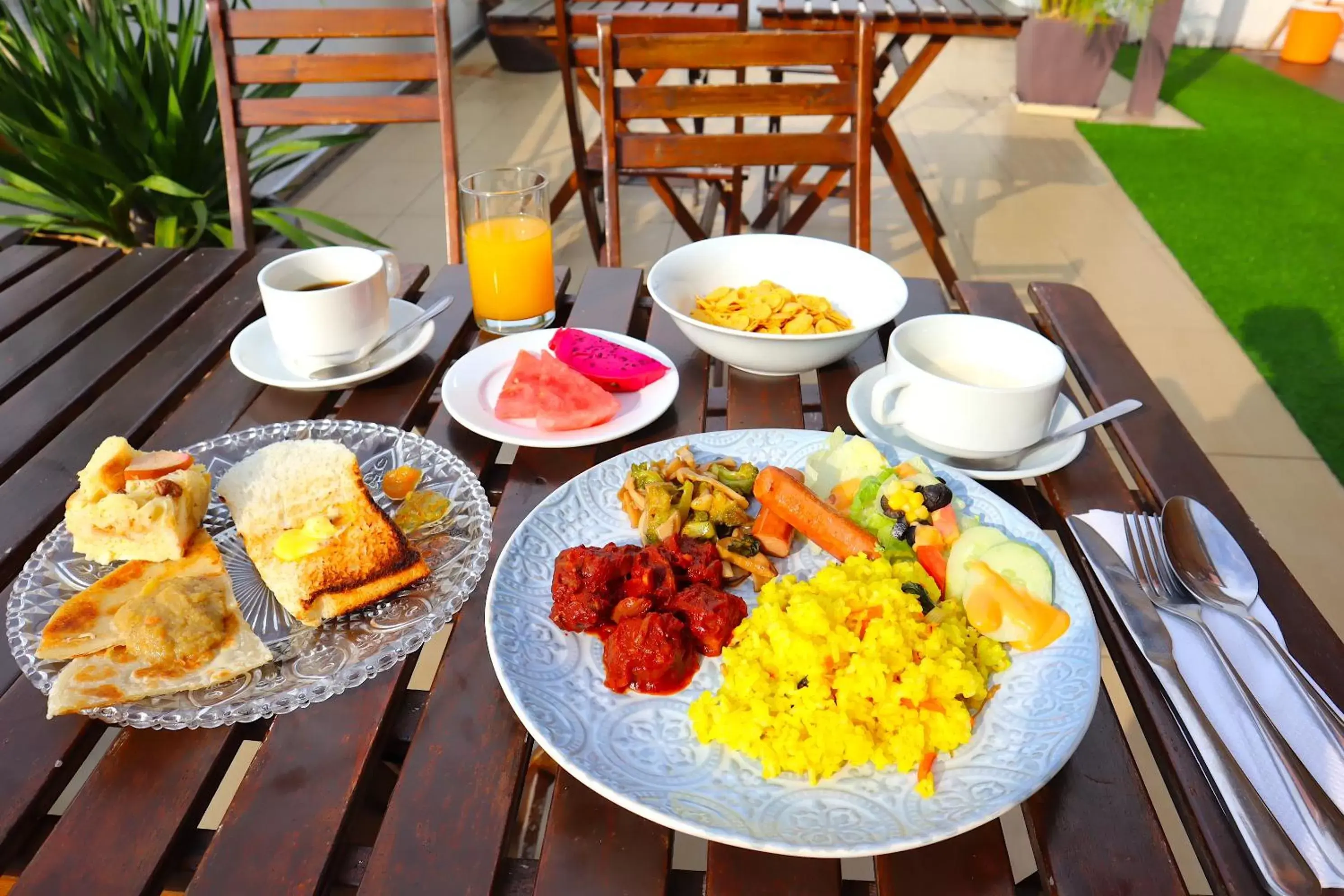 Breakfast in Armenian Street Heritage Hotel