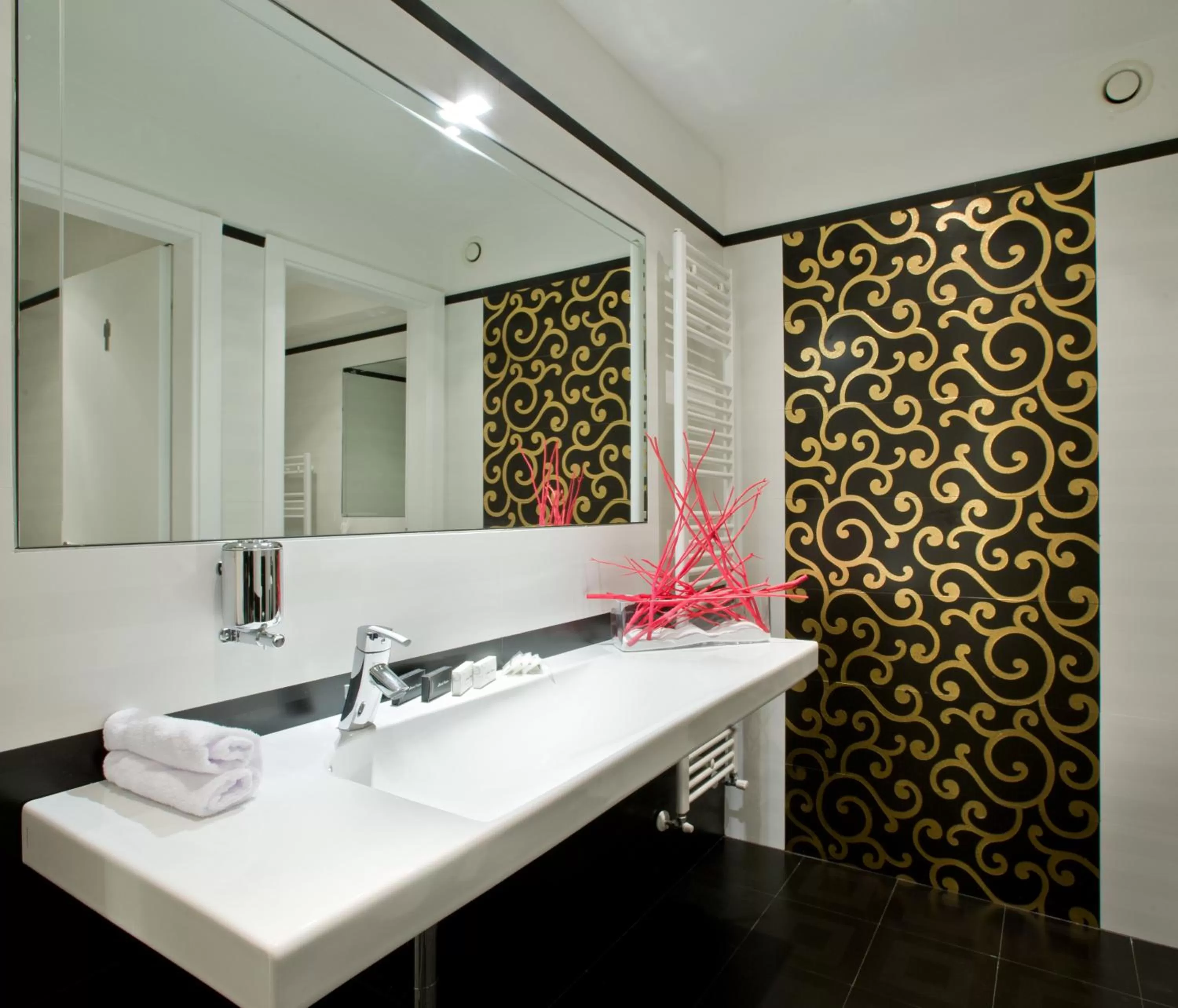 Bathroom in Hotel Coppe Trieste - Boutique Hotel