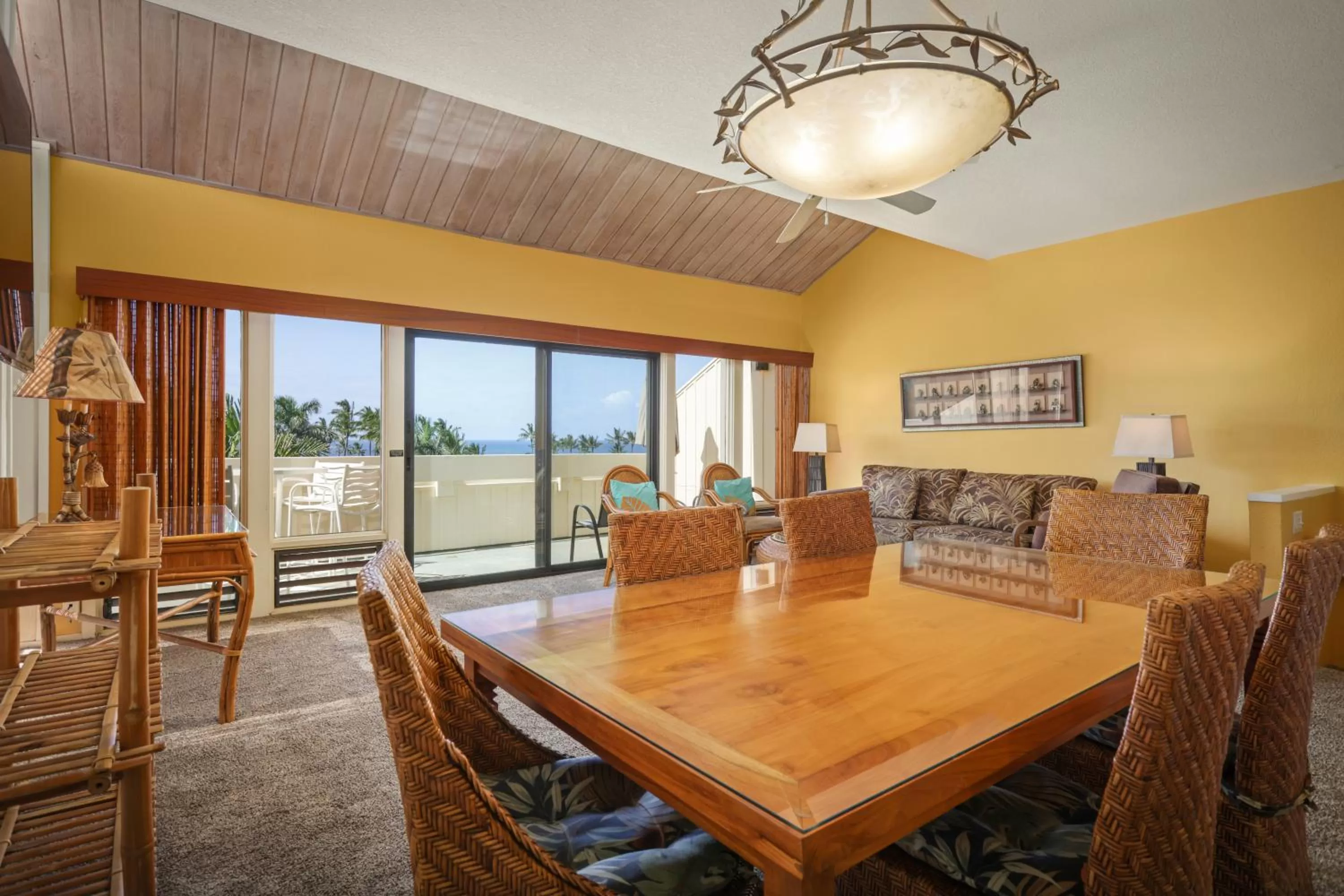 TV and multimedia in Aston At Poipu Kai