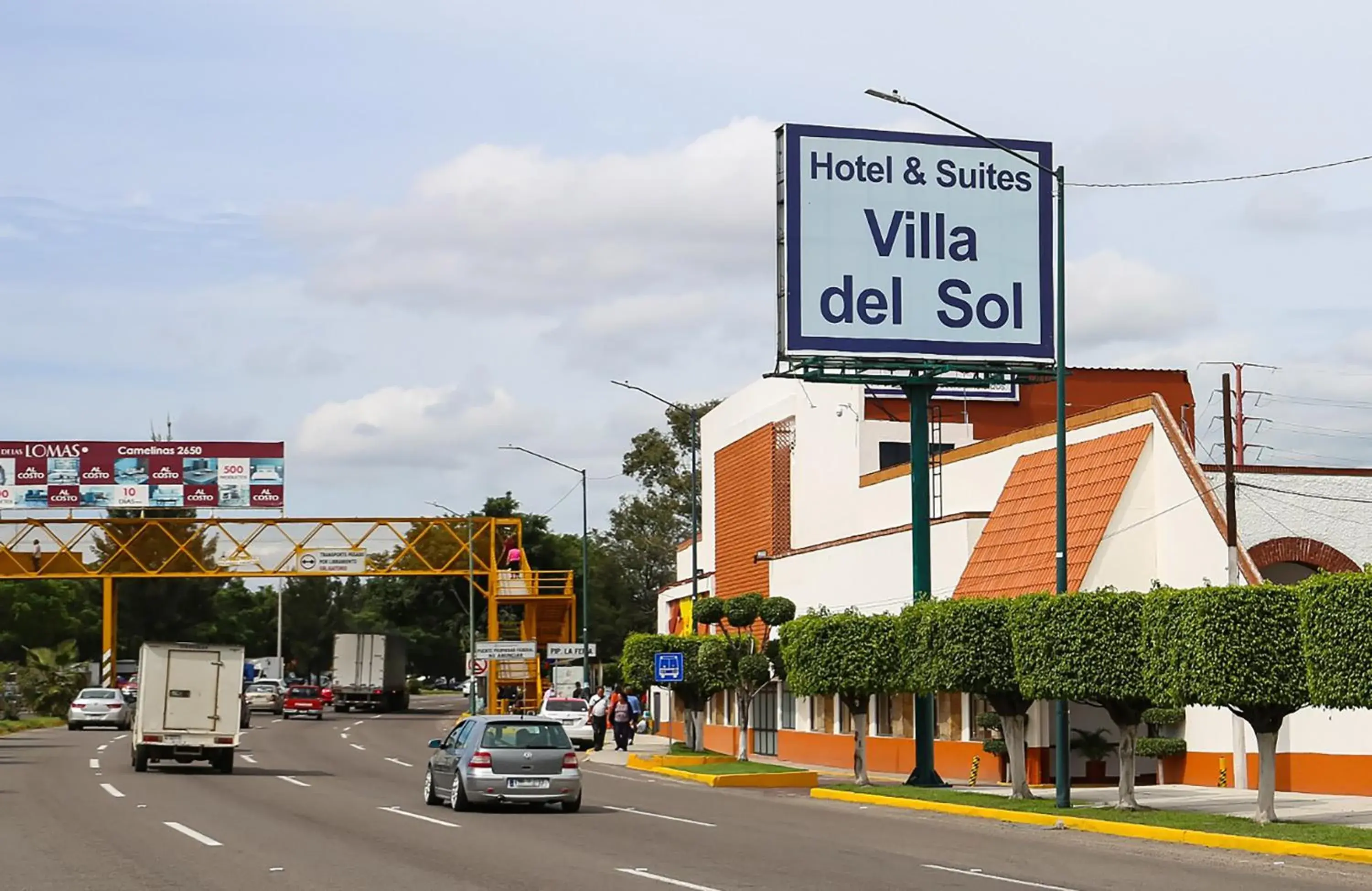 Hotel & Suites Villa del Sol