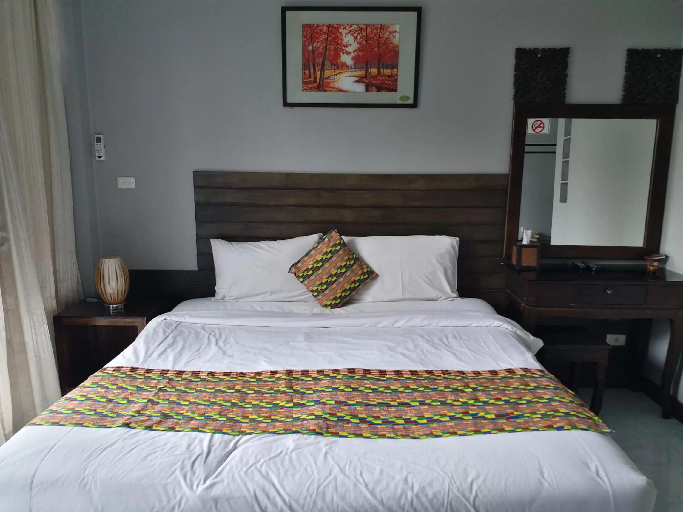 Photo of the whole room, Bed in Platinum Place