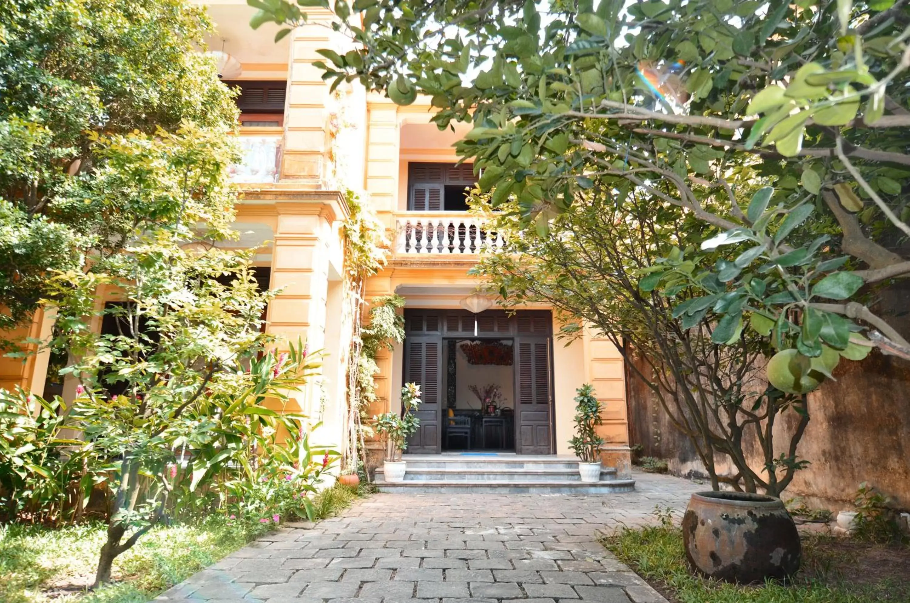 Garden, Property Building in Hoian Central Hotel