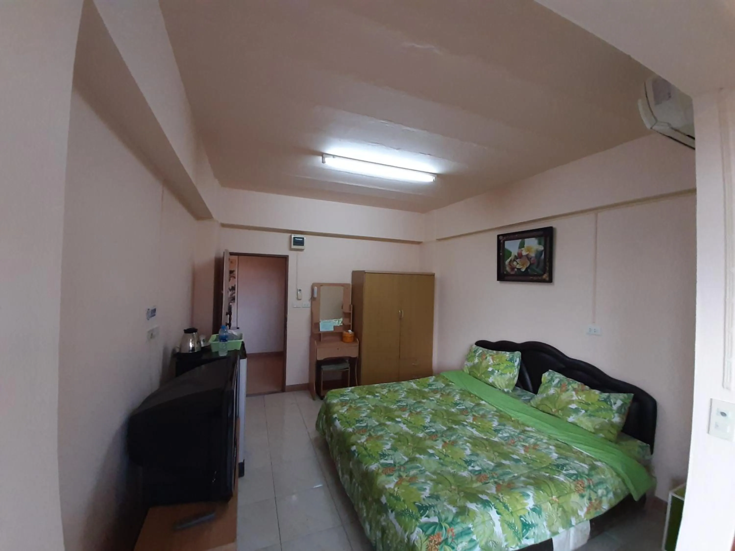 Bed in Vanlisut Hotel Ngamwongwan