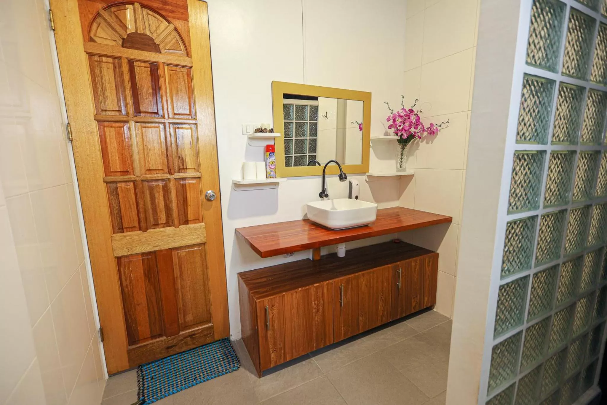 Kingswick Residences & Lodge