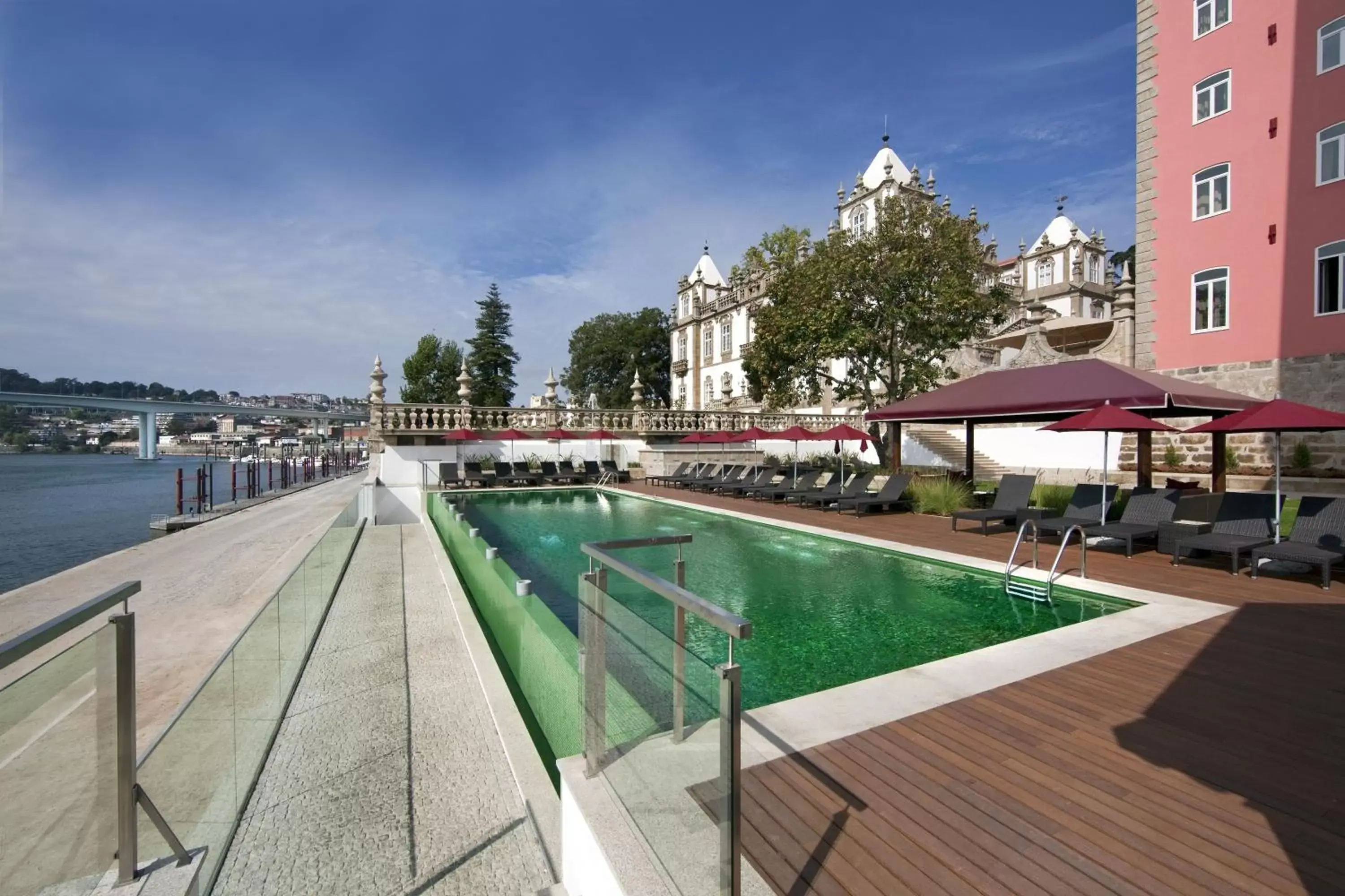 Swimming Pool in Pestana Palacio do Freixo, Pousada & National Monument - The Leading Hotels of the World