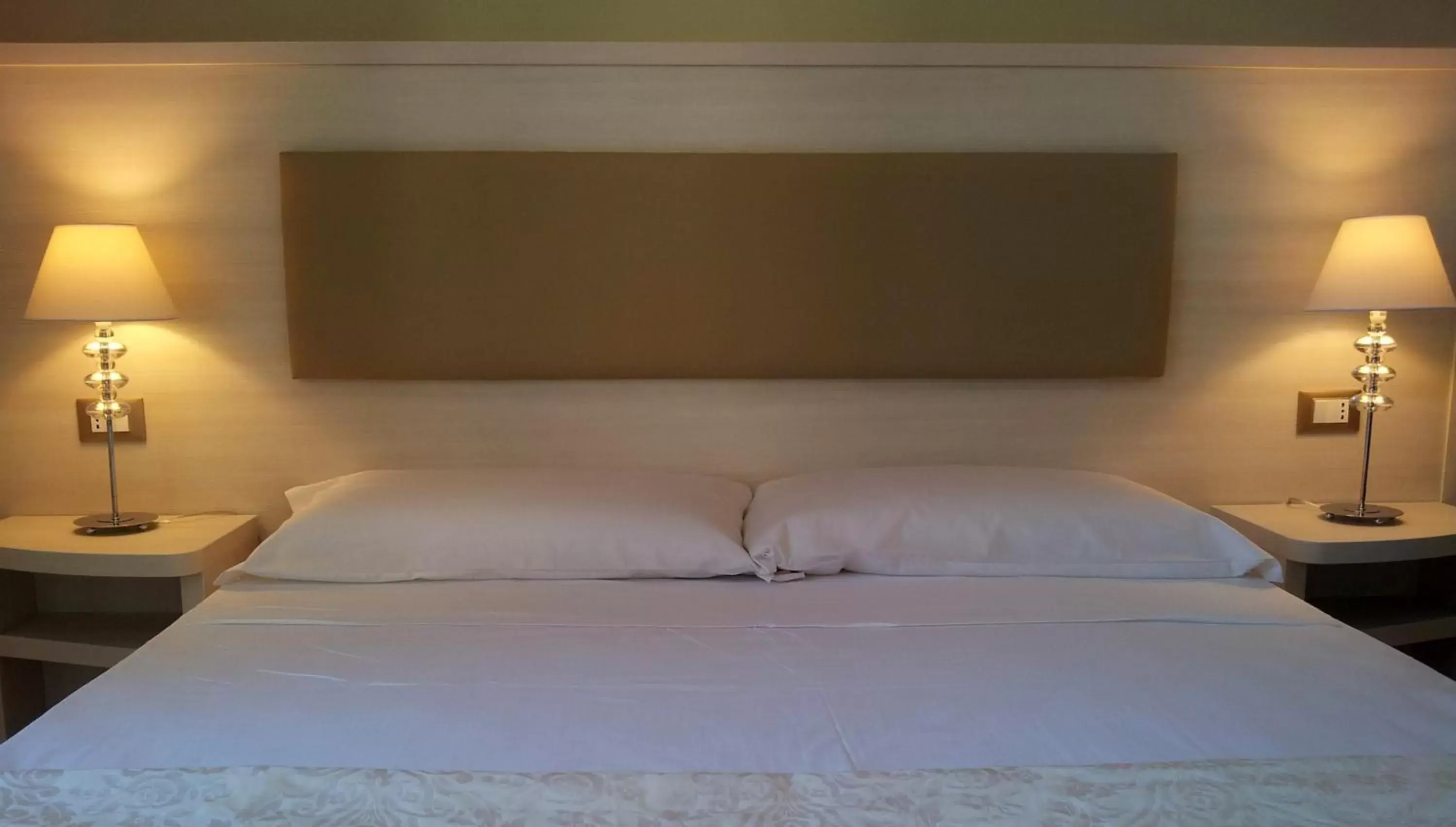 Decorative detail, Bed in Opera Relais