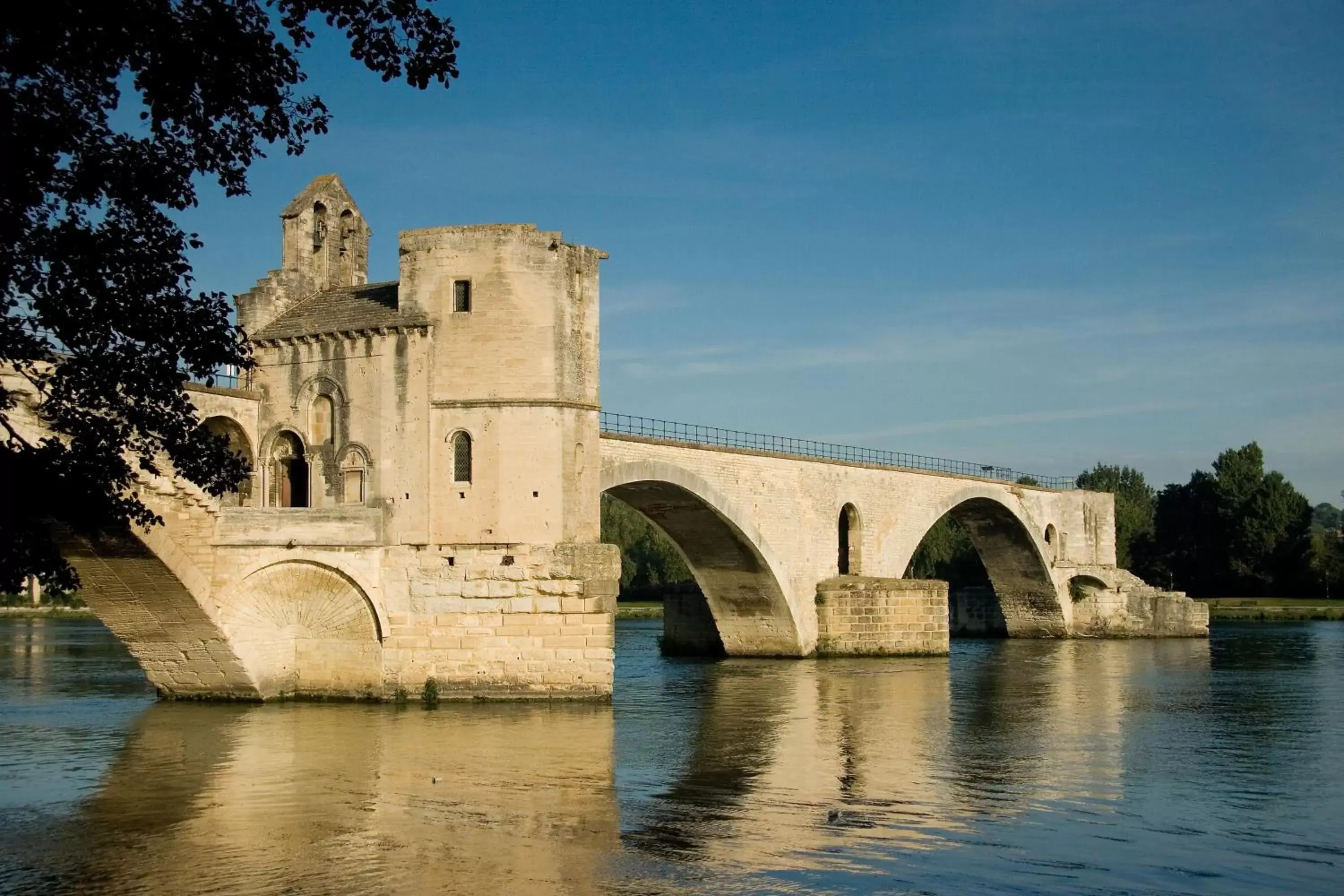 Activities in Campanile Avignon Sud - Montfavet la Cristole