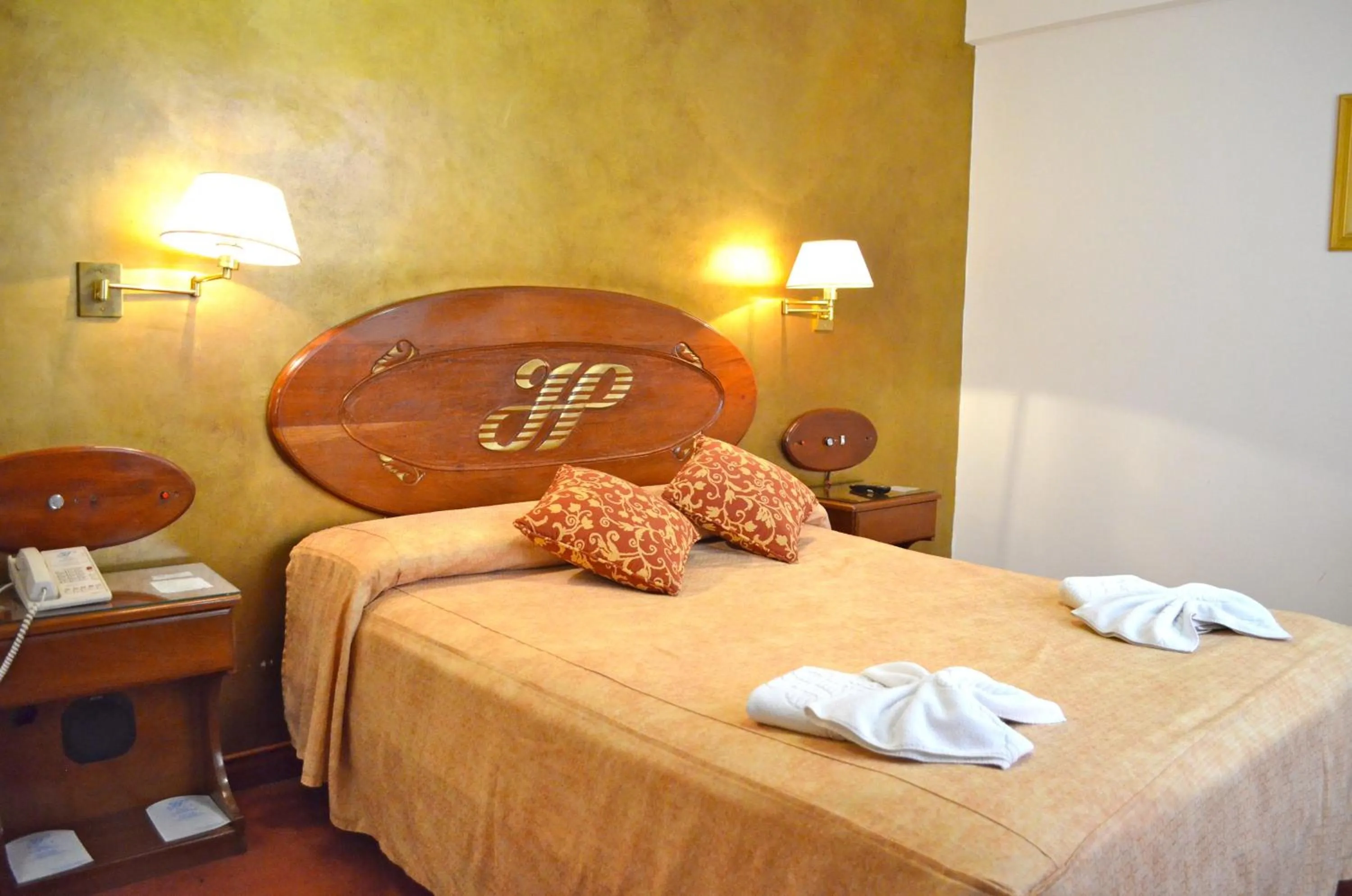 Bed in Gran Hotel Presidente