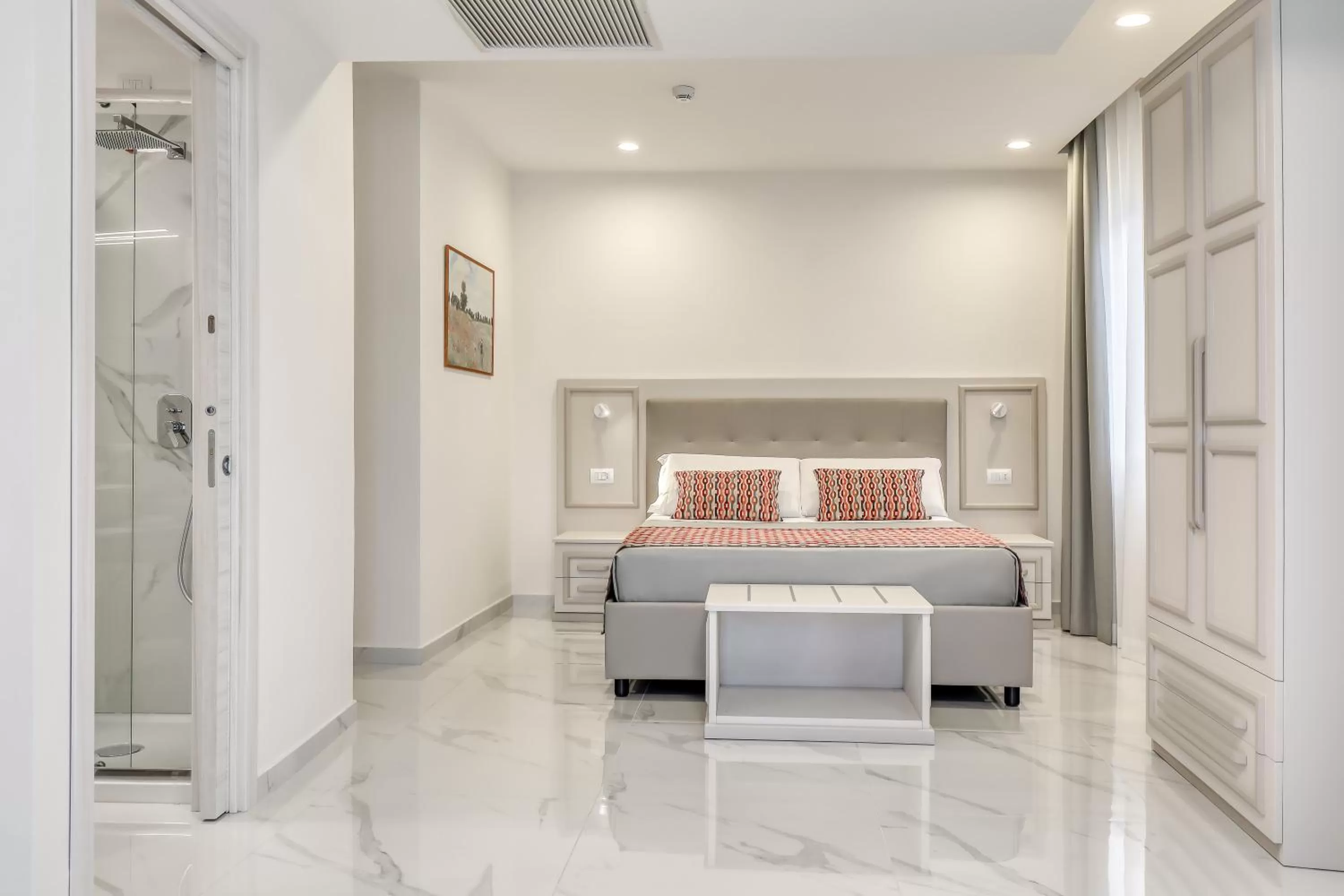 Bed in Vomero High Hotel