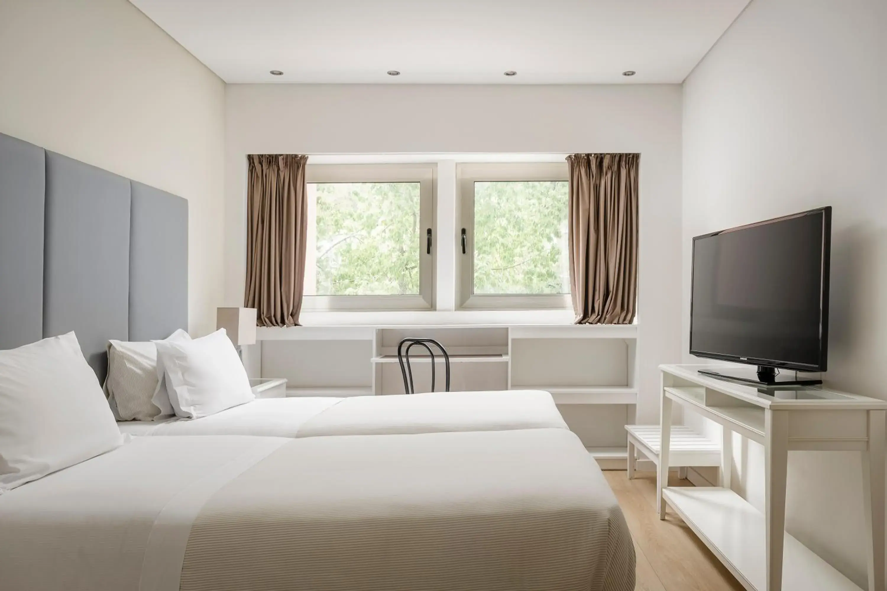 Bedroom, Bed in Lisboa Central Park Hotel Suites & Studios