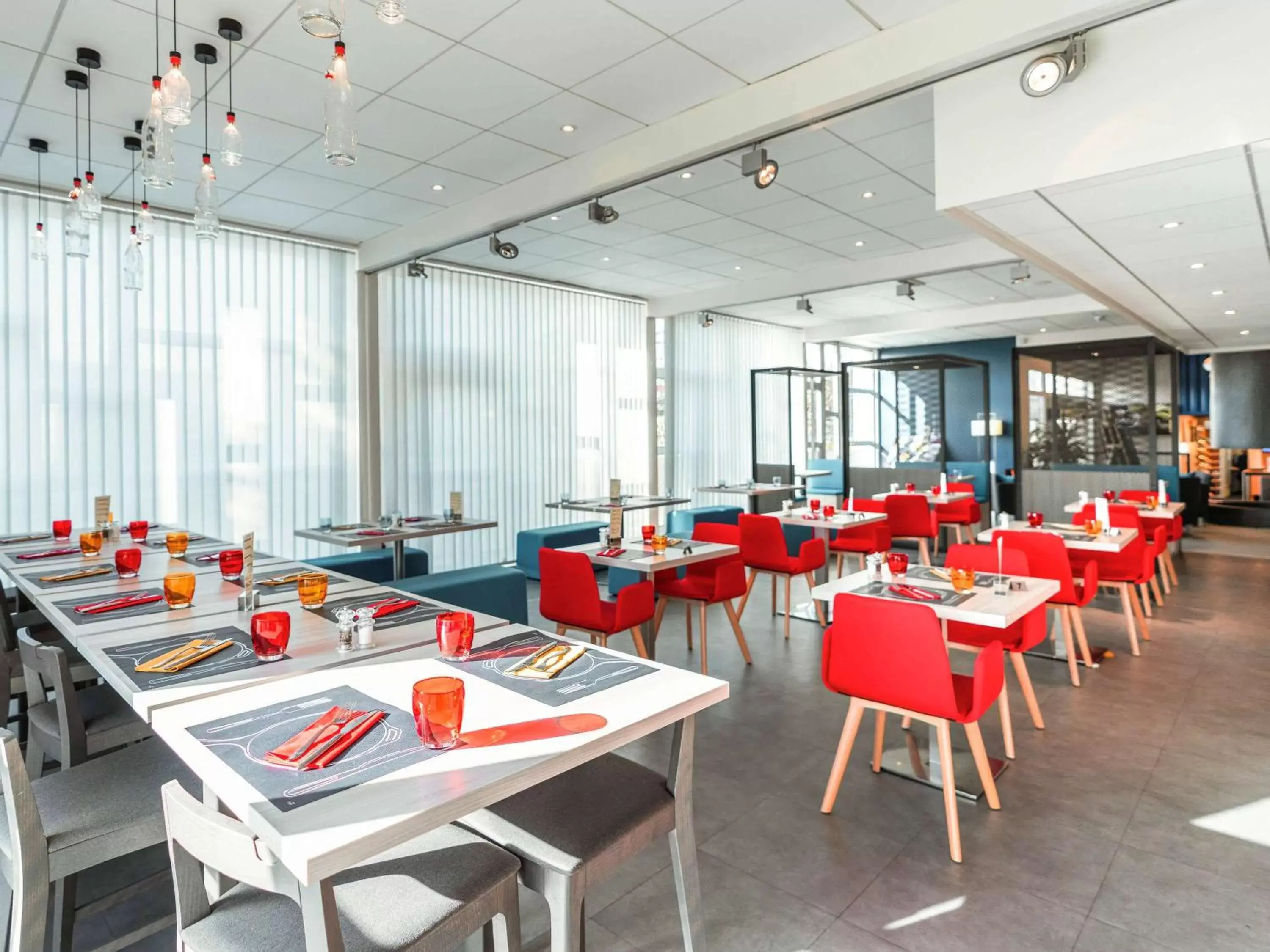 Restaurant/Places to Eat in ibis Styles Beauvais