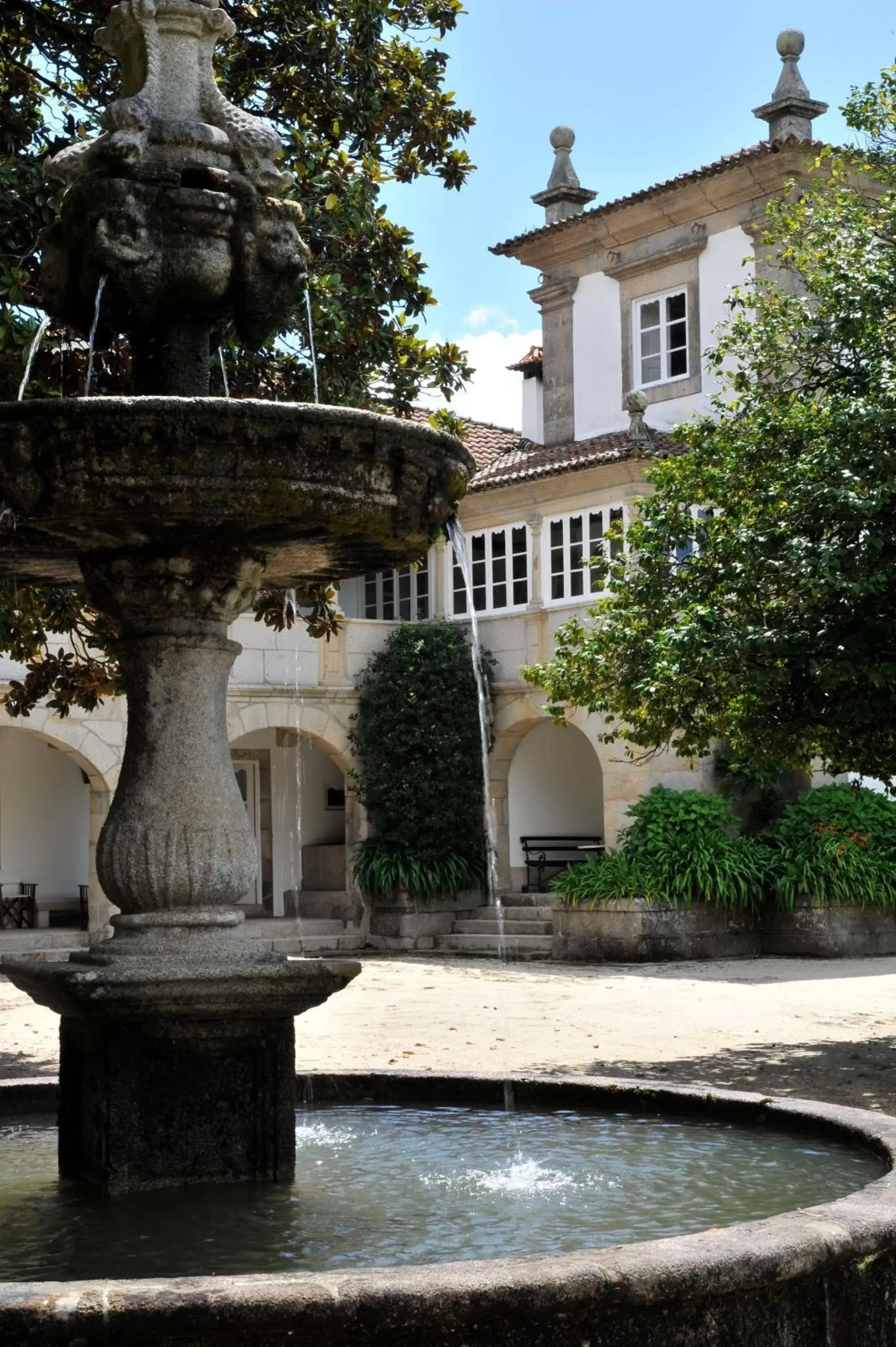 Facade/entrance, Property Building in Paço de Calheiros - Turismo de Habitação