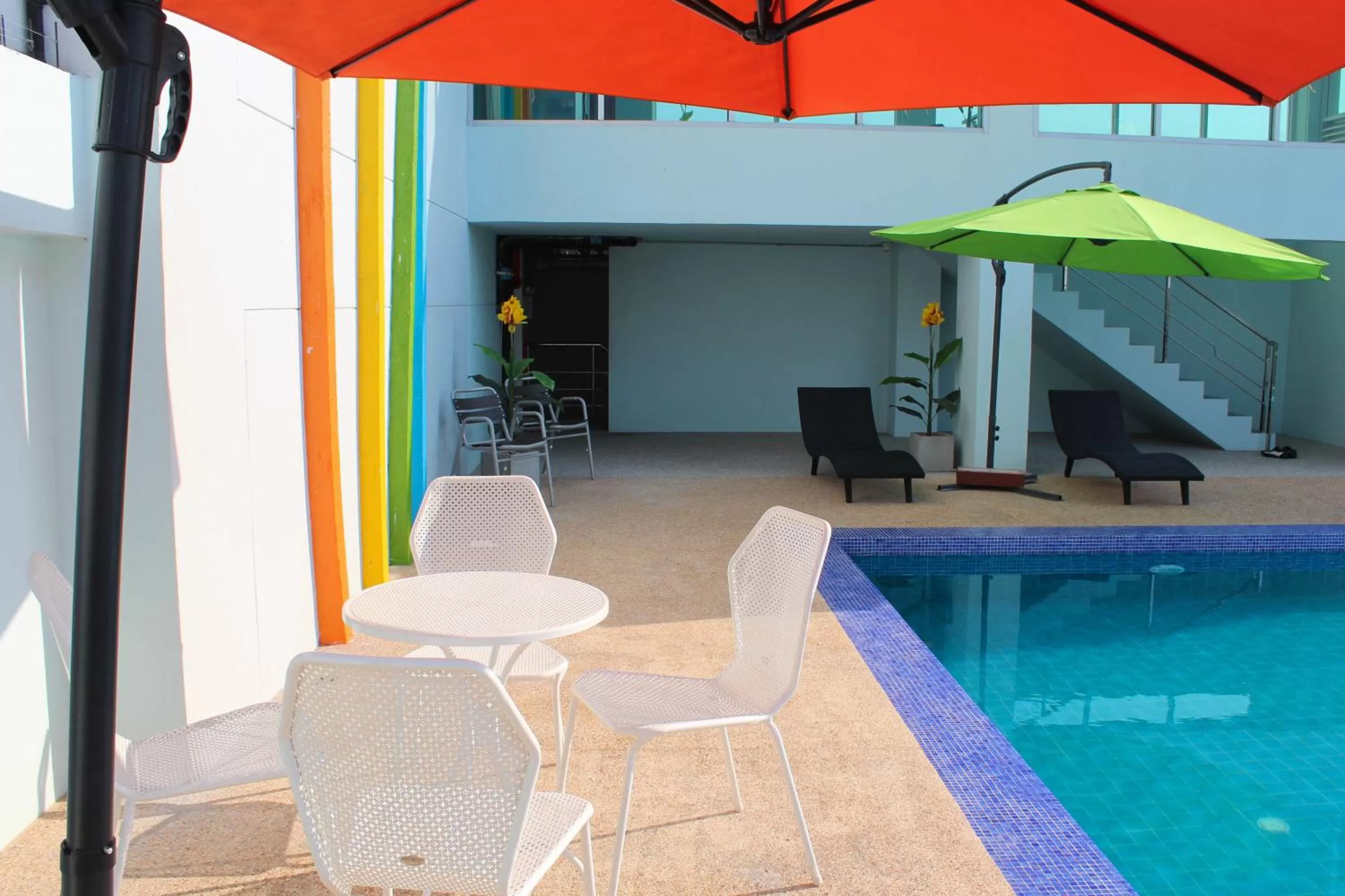 Swimming pool in 42C The Chic Hotel