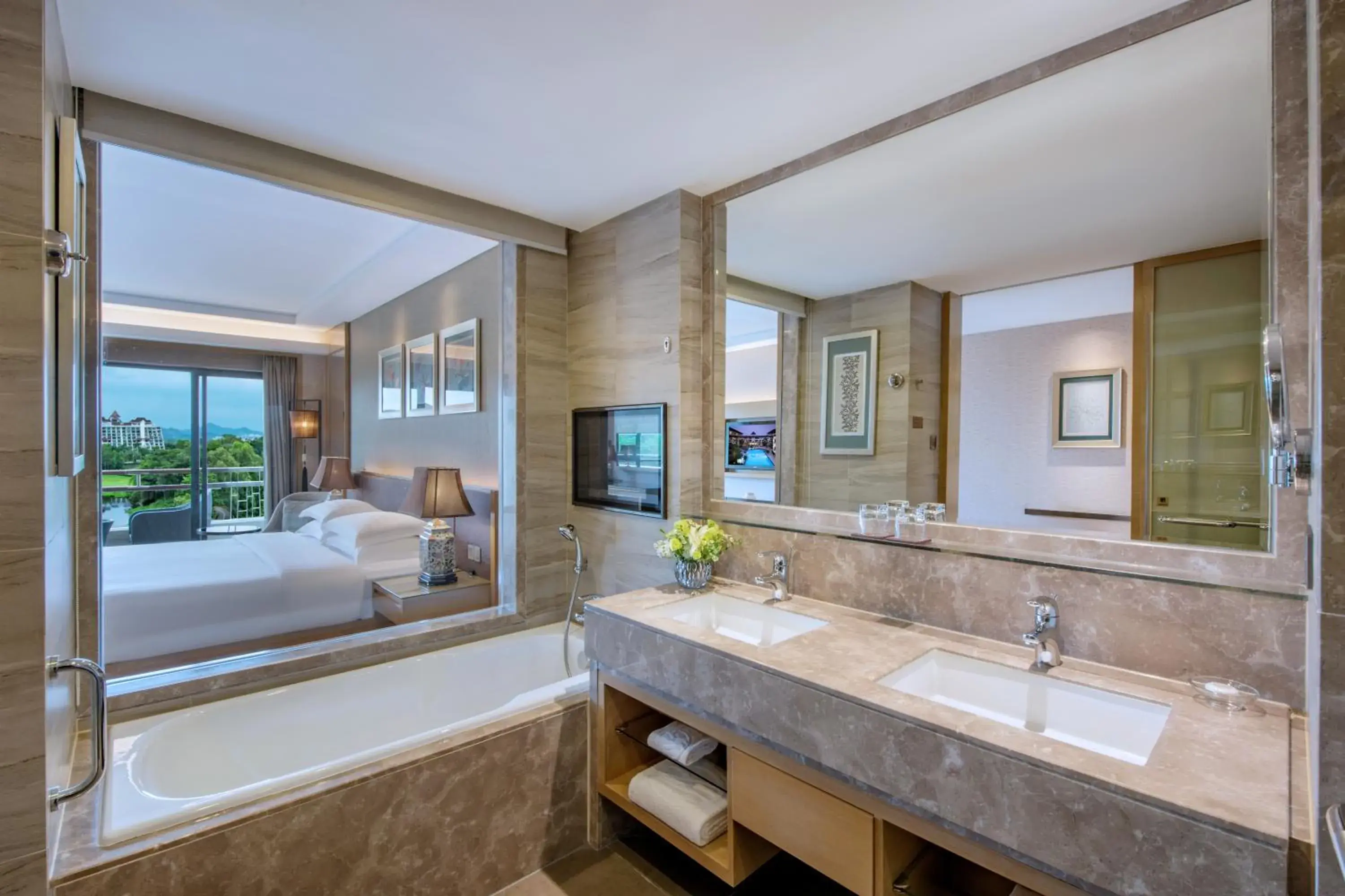 Bathroom in Mission Hills Hotel Resorts Shenzhen