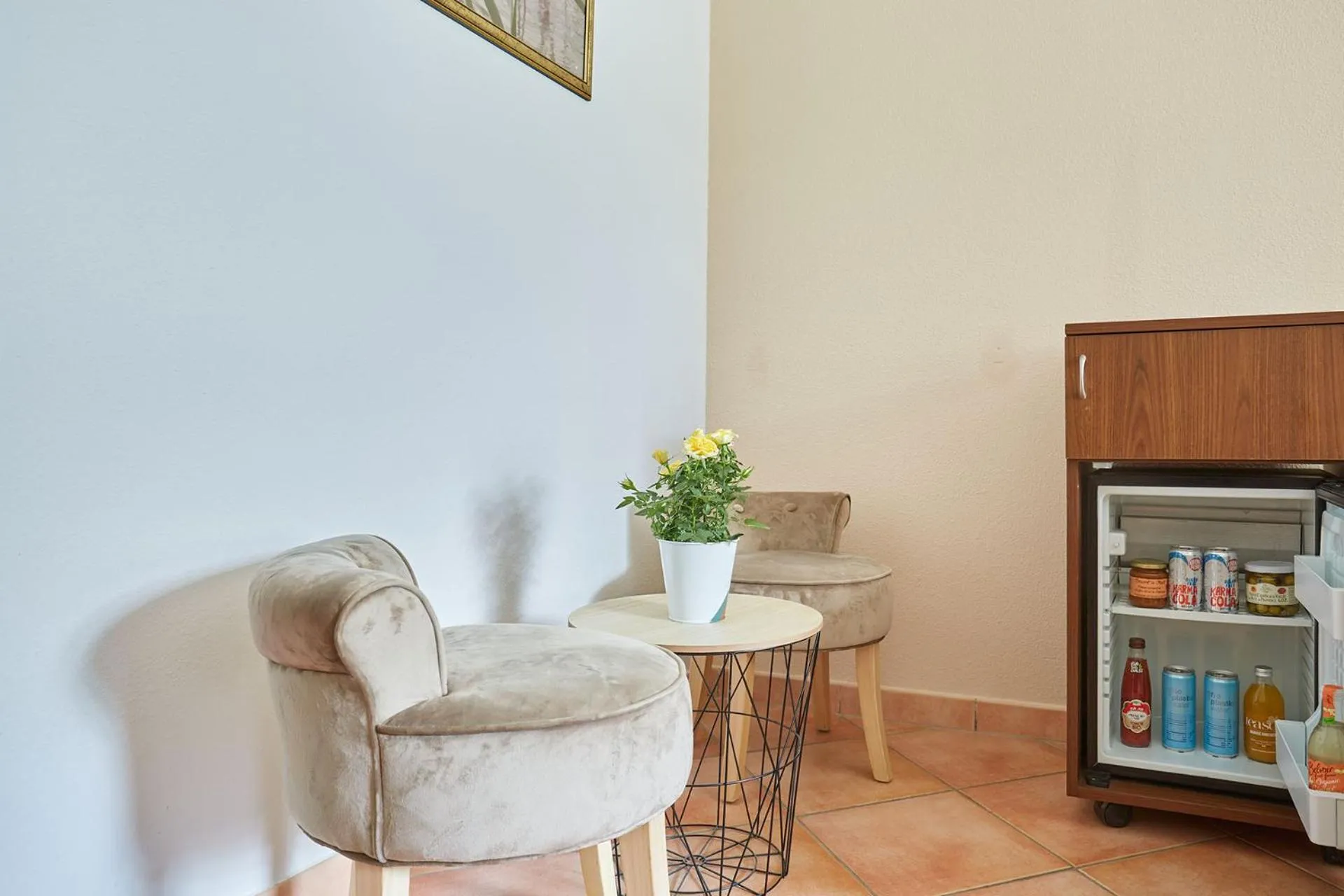 Bedroom in Logis Hôtel Le Rodin