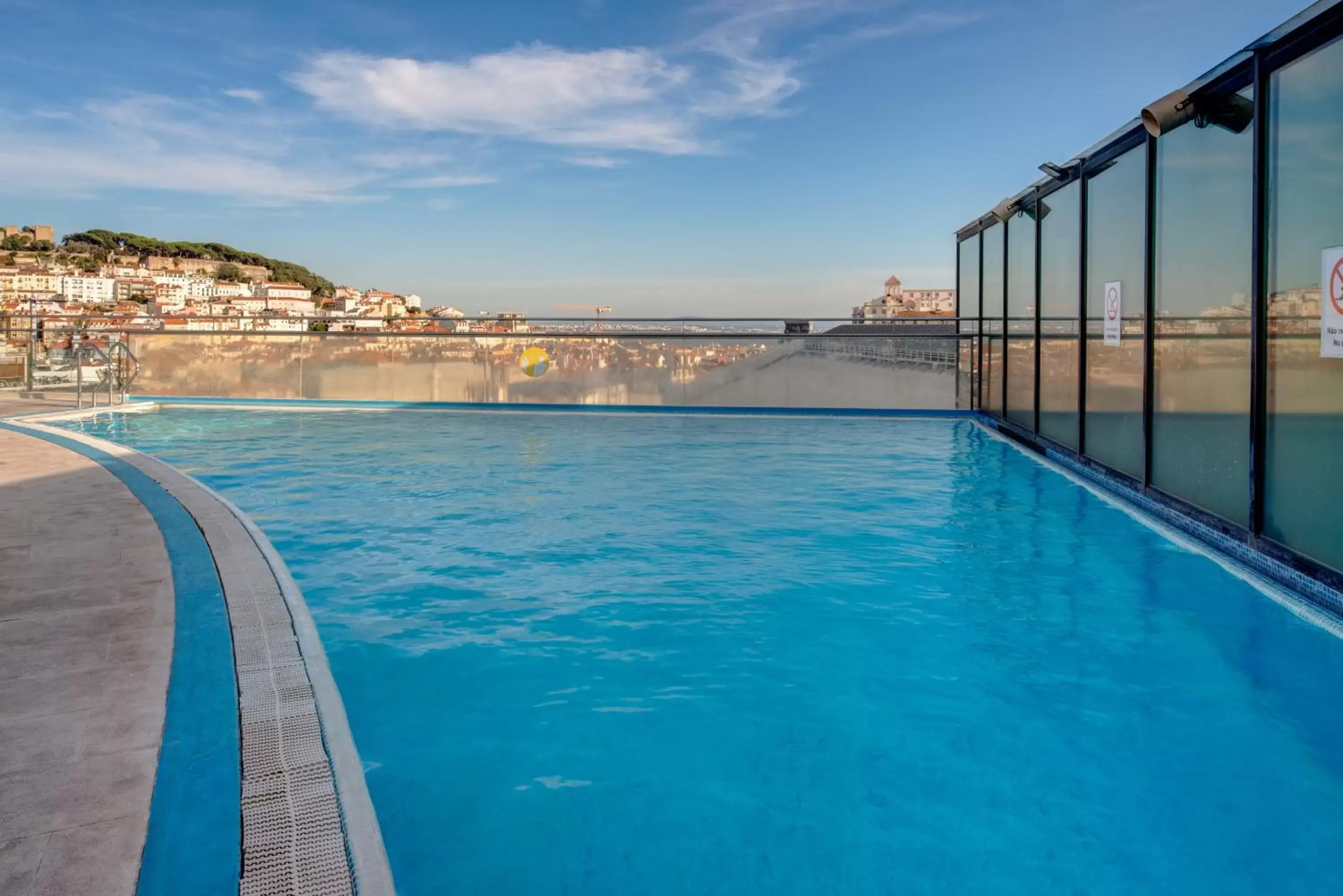 Swimming Pool in VIP Executive Eden Aparthotel