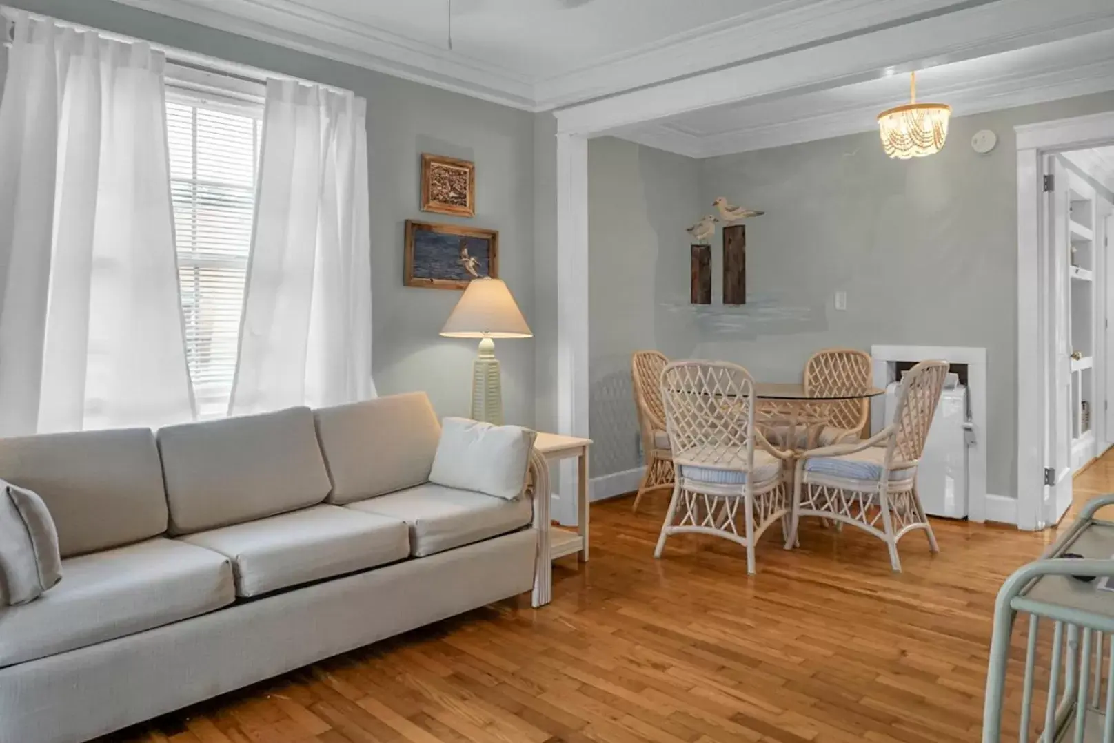 Seating Area in Carolina Beach Inn