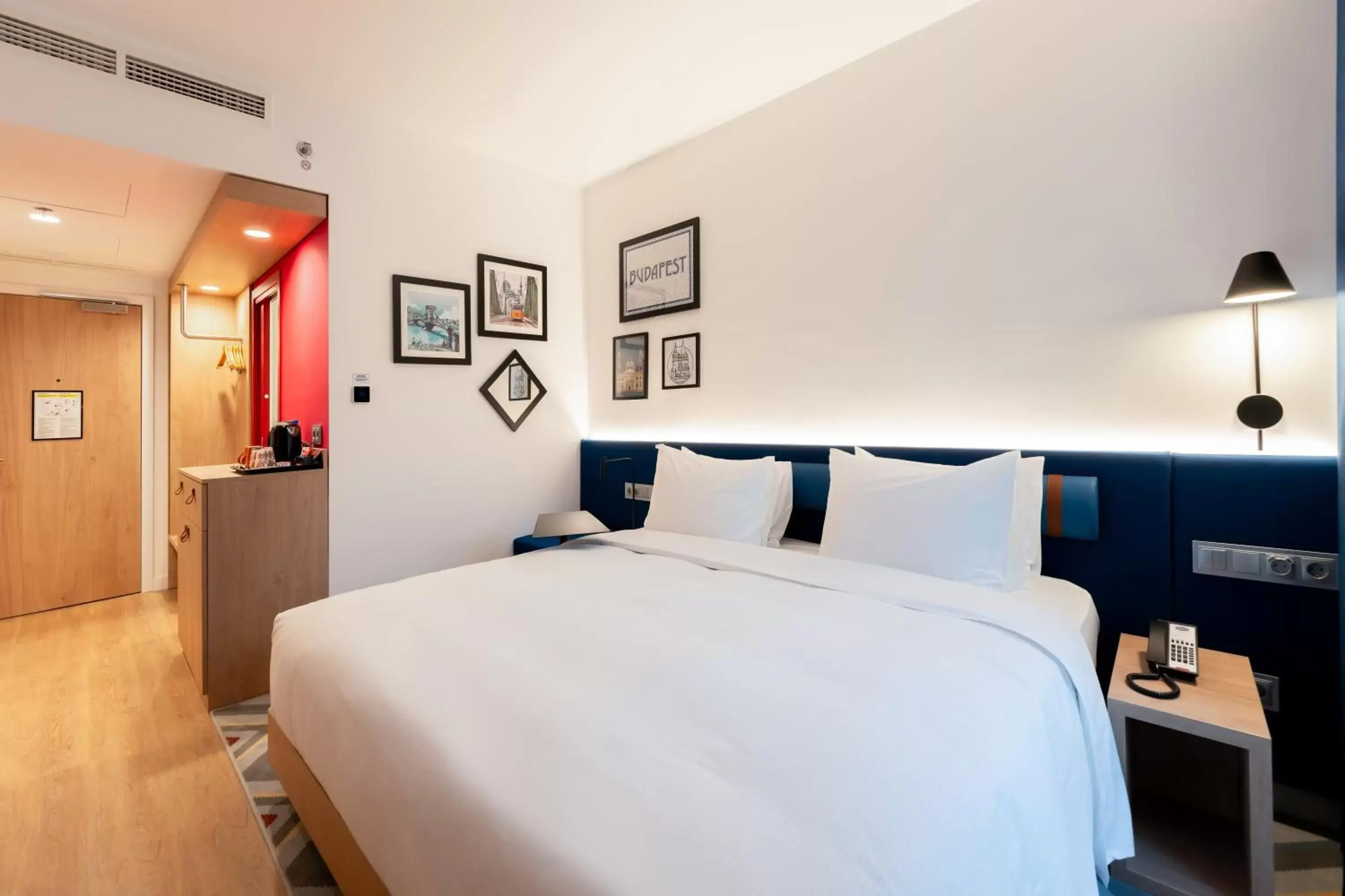 Bed in Hampton By Hilton Budapest City Centre