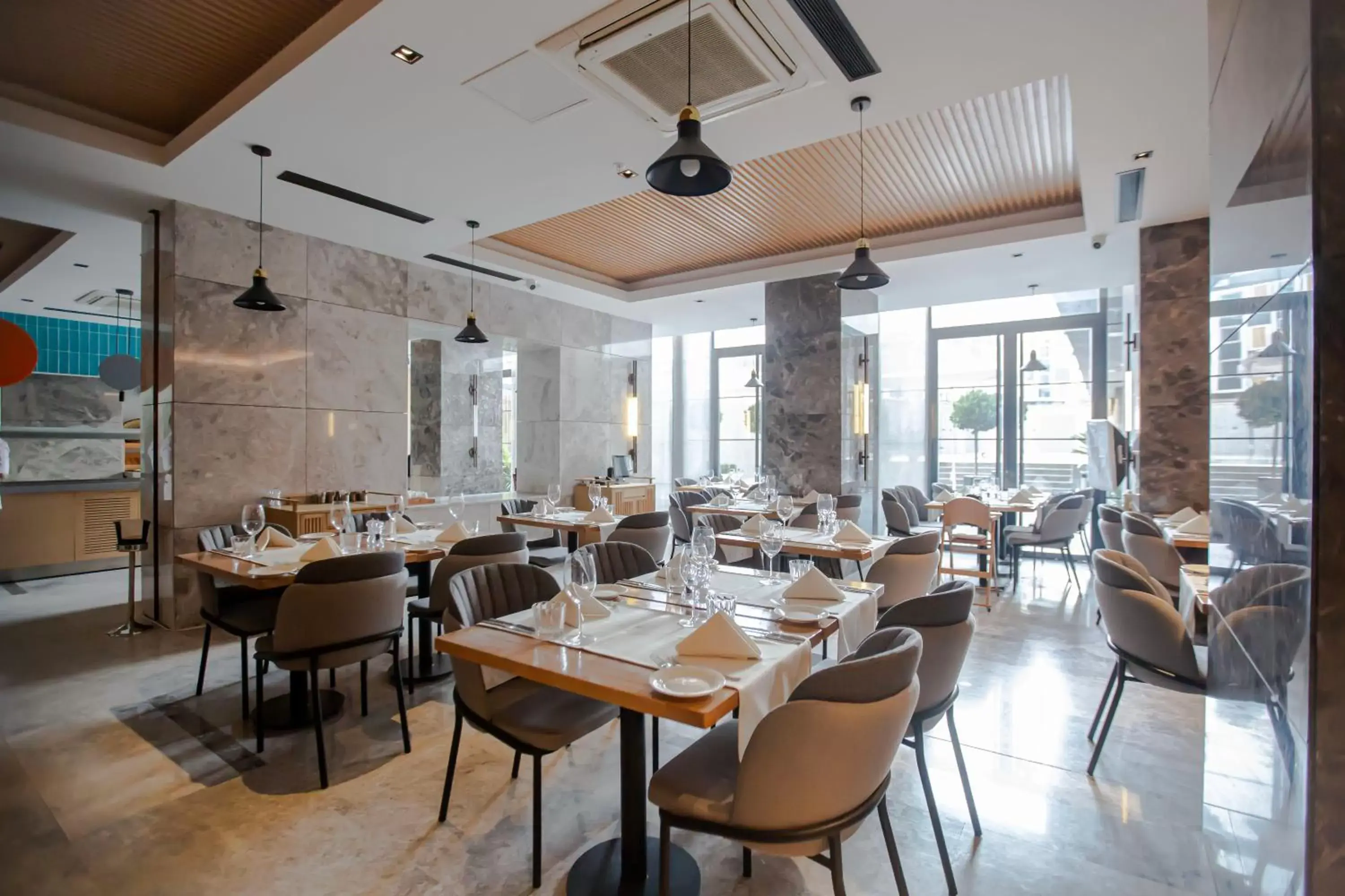 Restaurant/places to eat in Ramada Plaza Sultanahmet Restaurant/places to eat in Ramada Plaza Sultanahmet