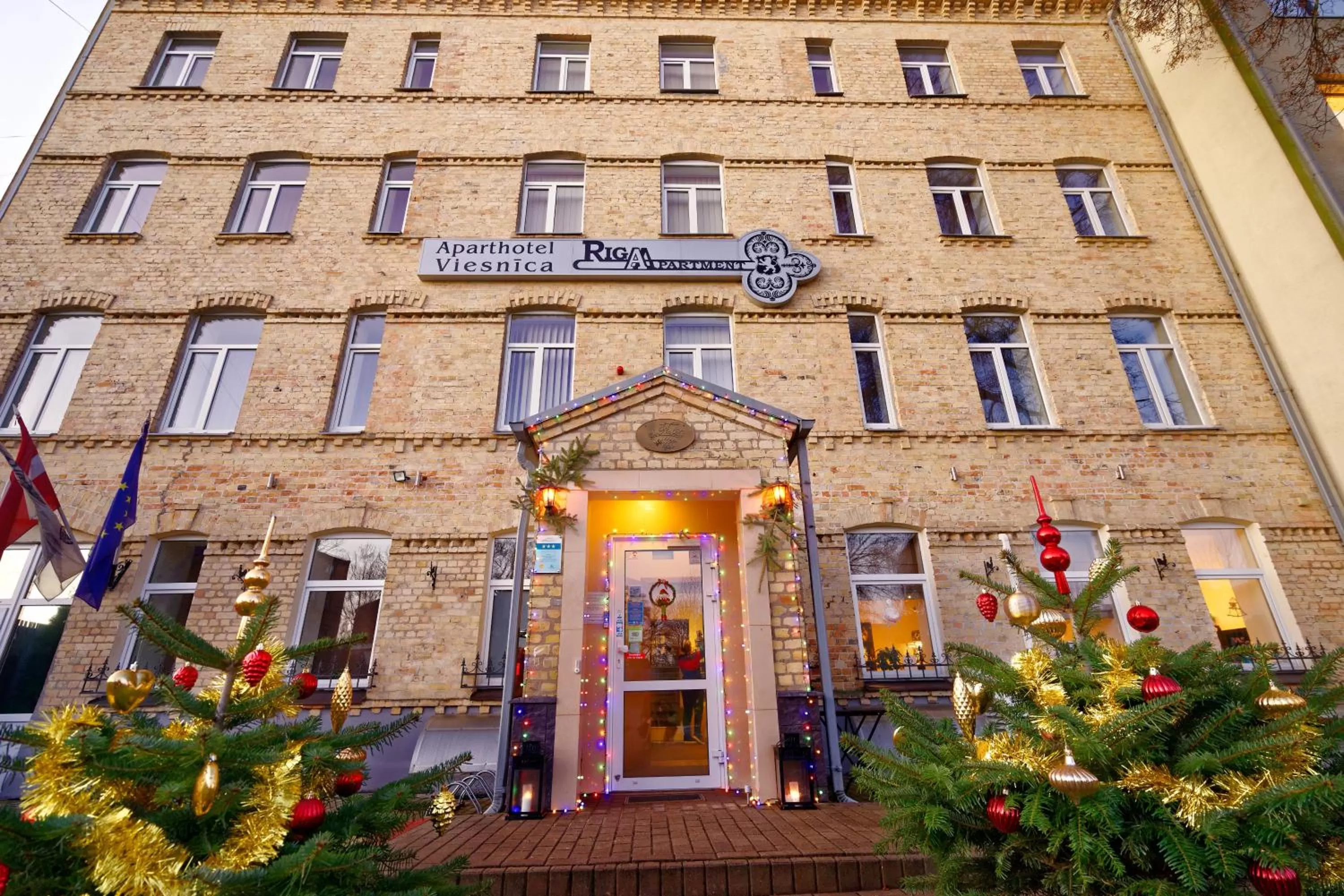 Property building in RIGAAPARTMENT SONADA Family Aparthotel - Private Parking